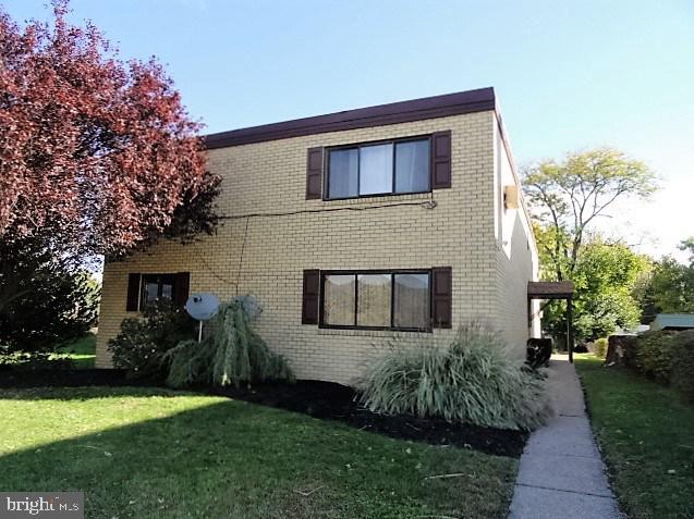 Extremely well maintained 4-unit apartment building with amazing view of the river! Each unit possesses two bedrooms, one full bath, formal dining room and efficient gas/hot water heat. Also features lower level storage units, laundry and new in 2015 gas furnaces. Plenty of off-street parking. Present rents are low due to long term tenants. Susquehanna School District. Only minutes to downtown and West Shore. Great area for walking, biking, fishing and boating.