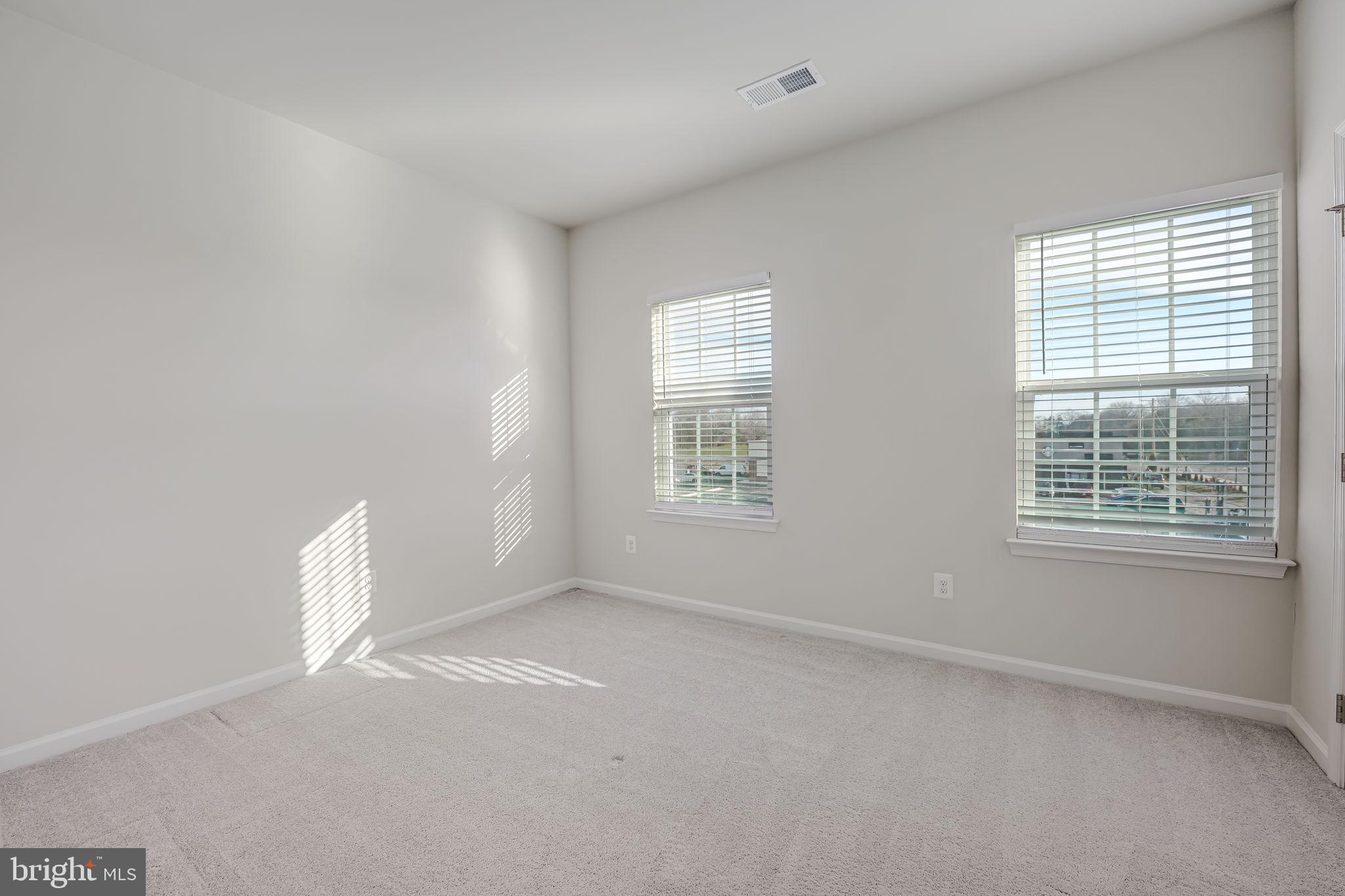 MINTBROOK - Residential