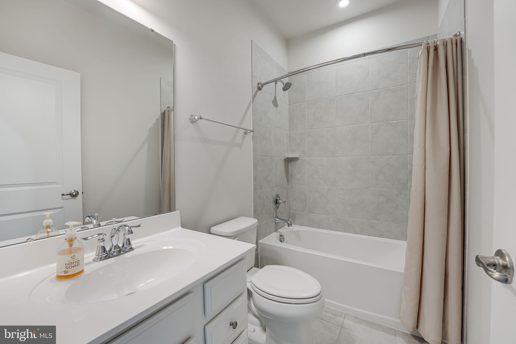 MINTBROOK - Residential