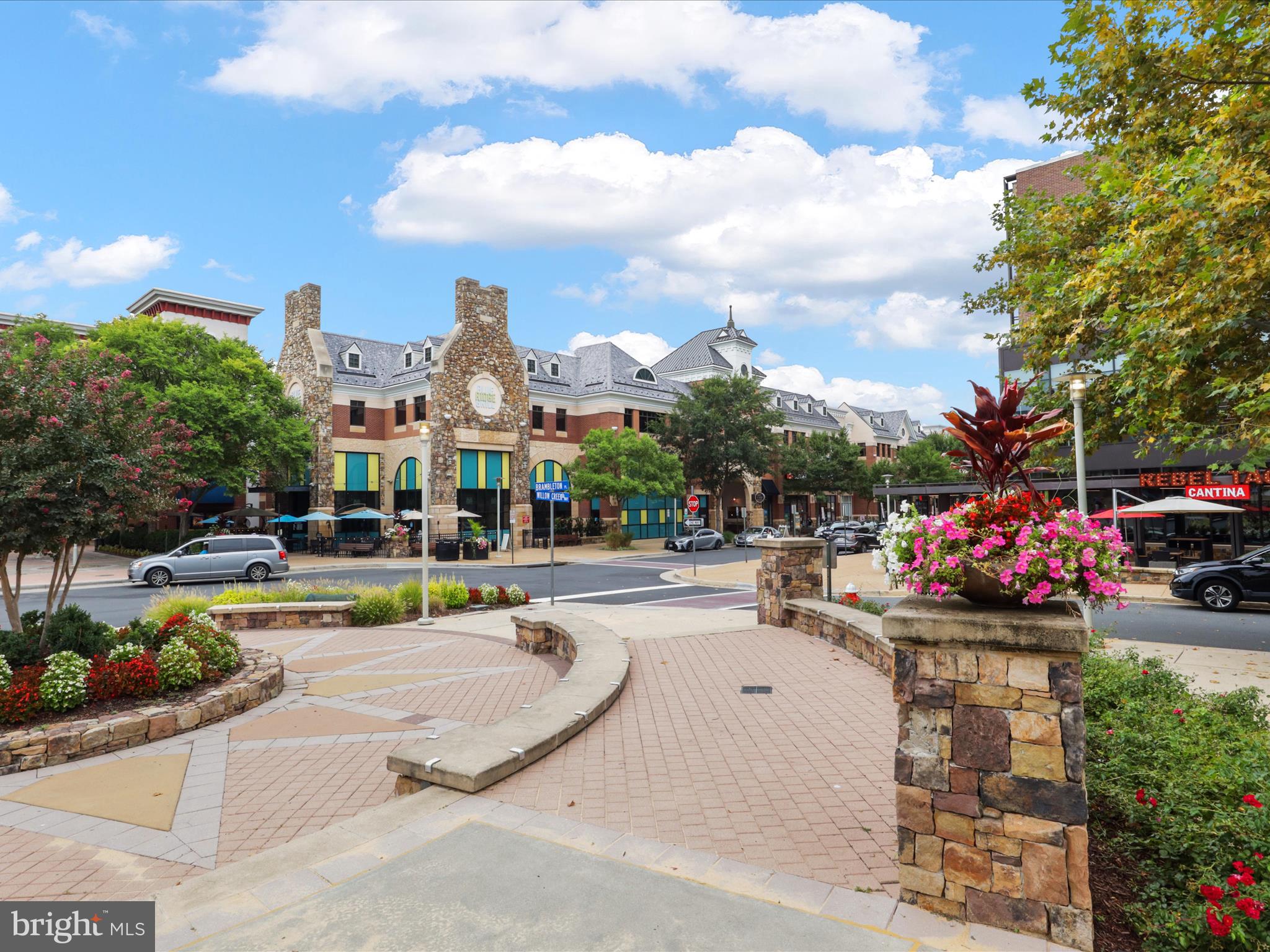 BRAMBLETON TOWN CENTER - Residential