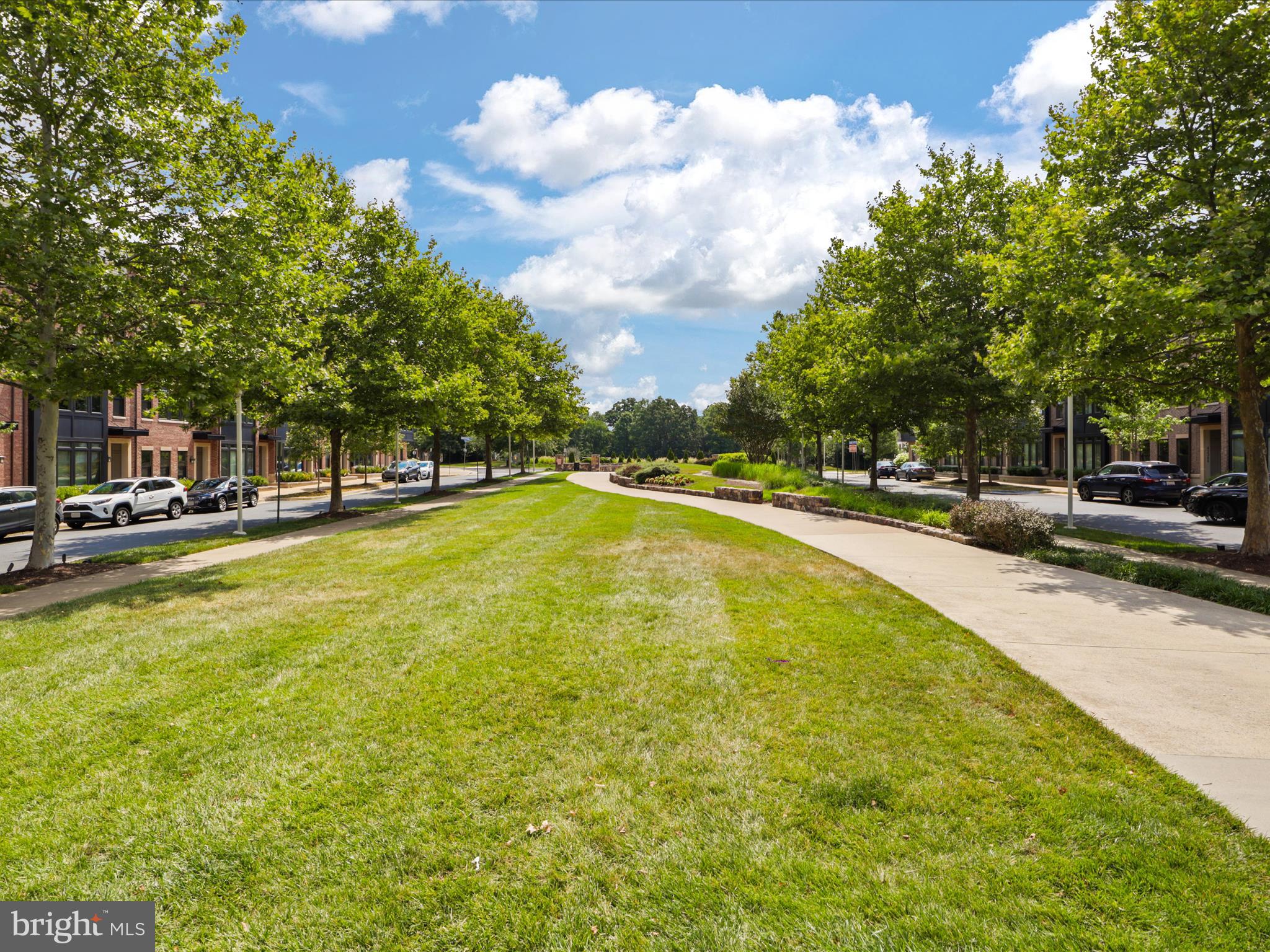 BRAMBLETON TOWN CENTER - Residential