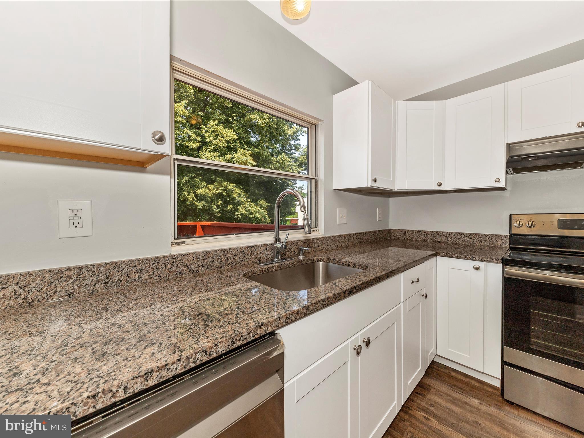 CARROLL PARK MANOR - Residential