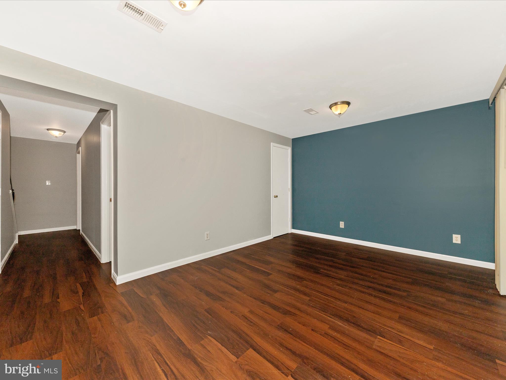 CARROLL PARK MANOR - Residential