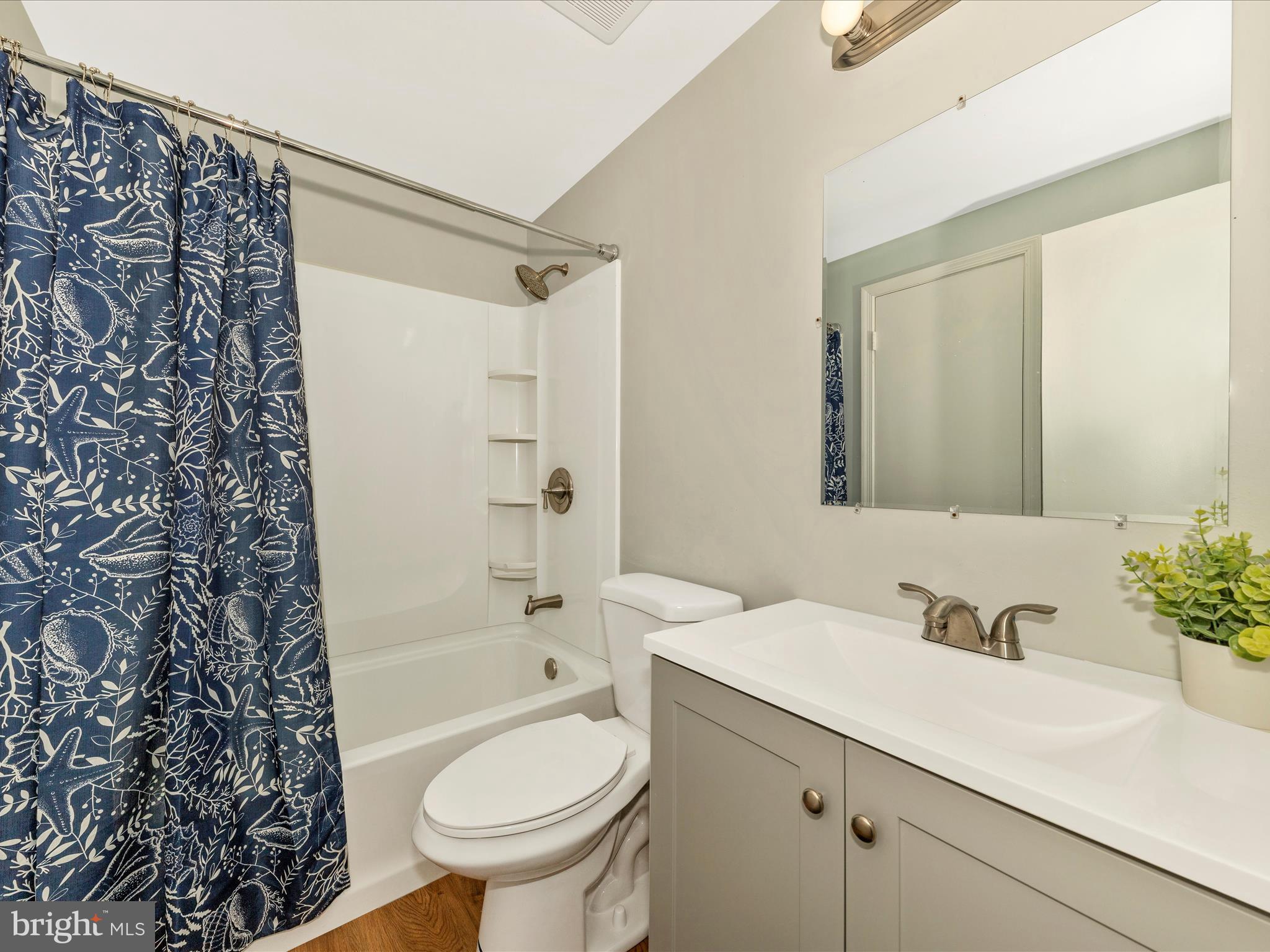 CARROLL PARK MANOR - Residential