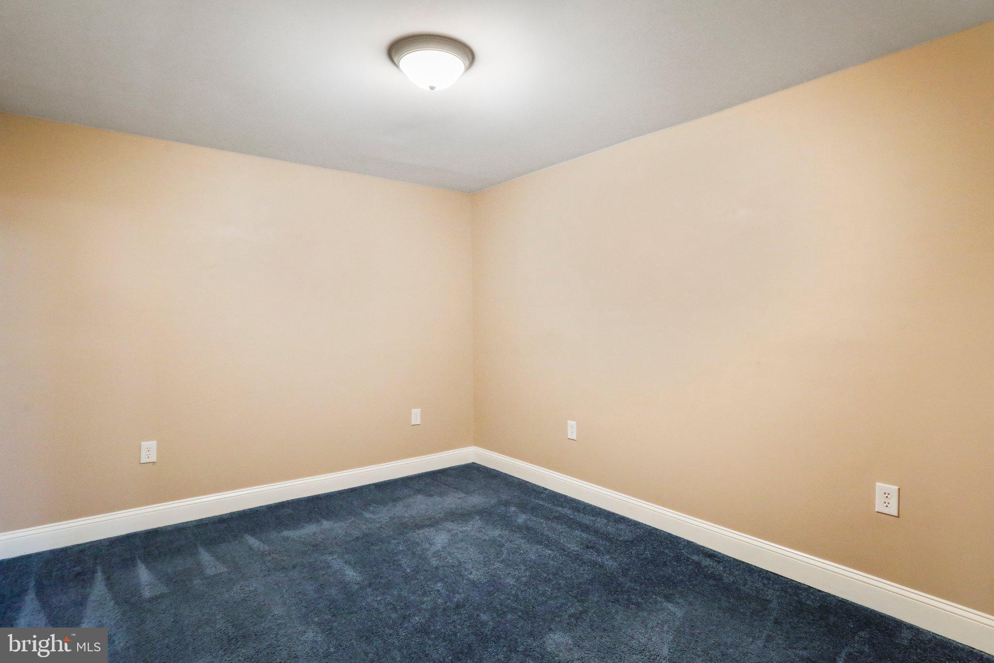 WOLF KNOB - Residential