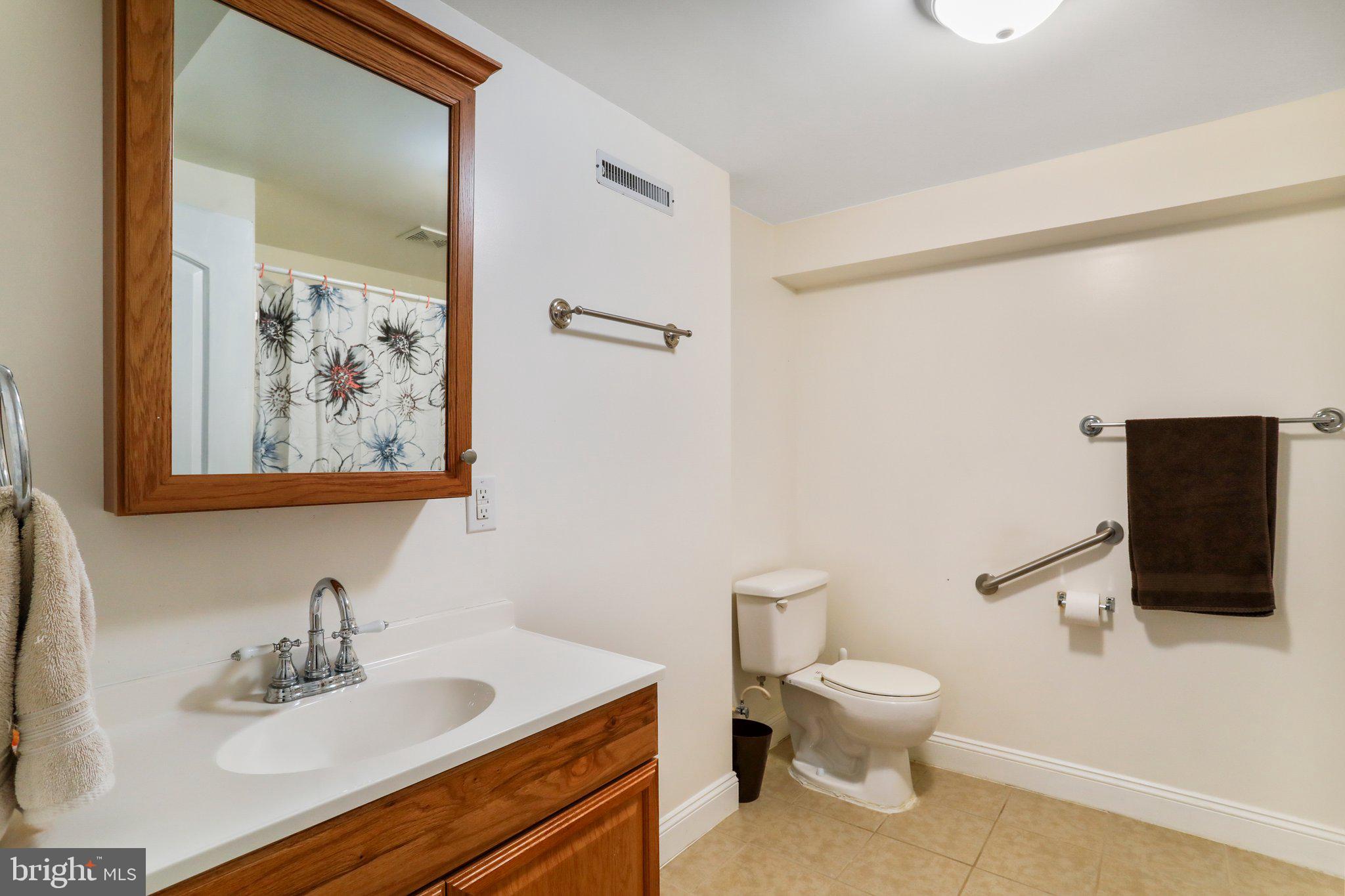 WOLF KNOB - Residential