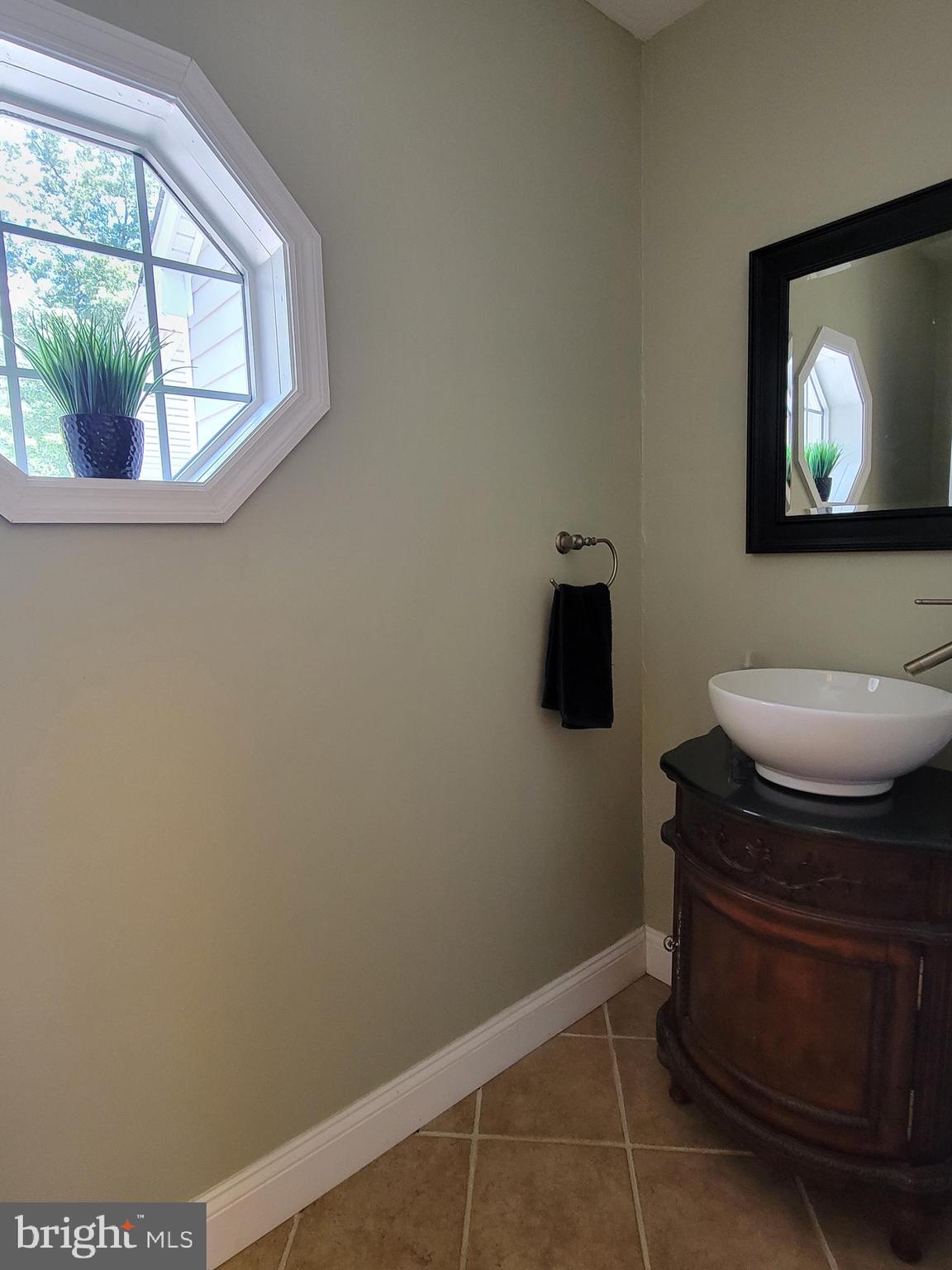 WOLF KNOB - Residential