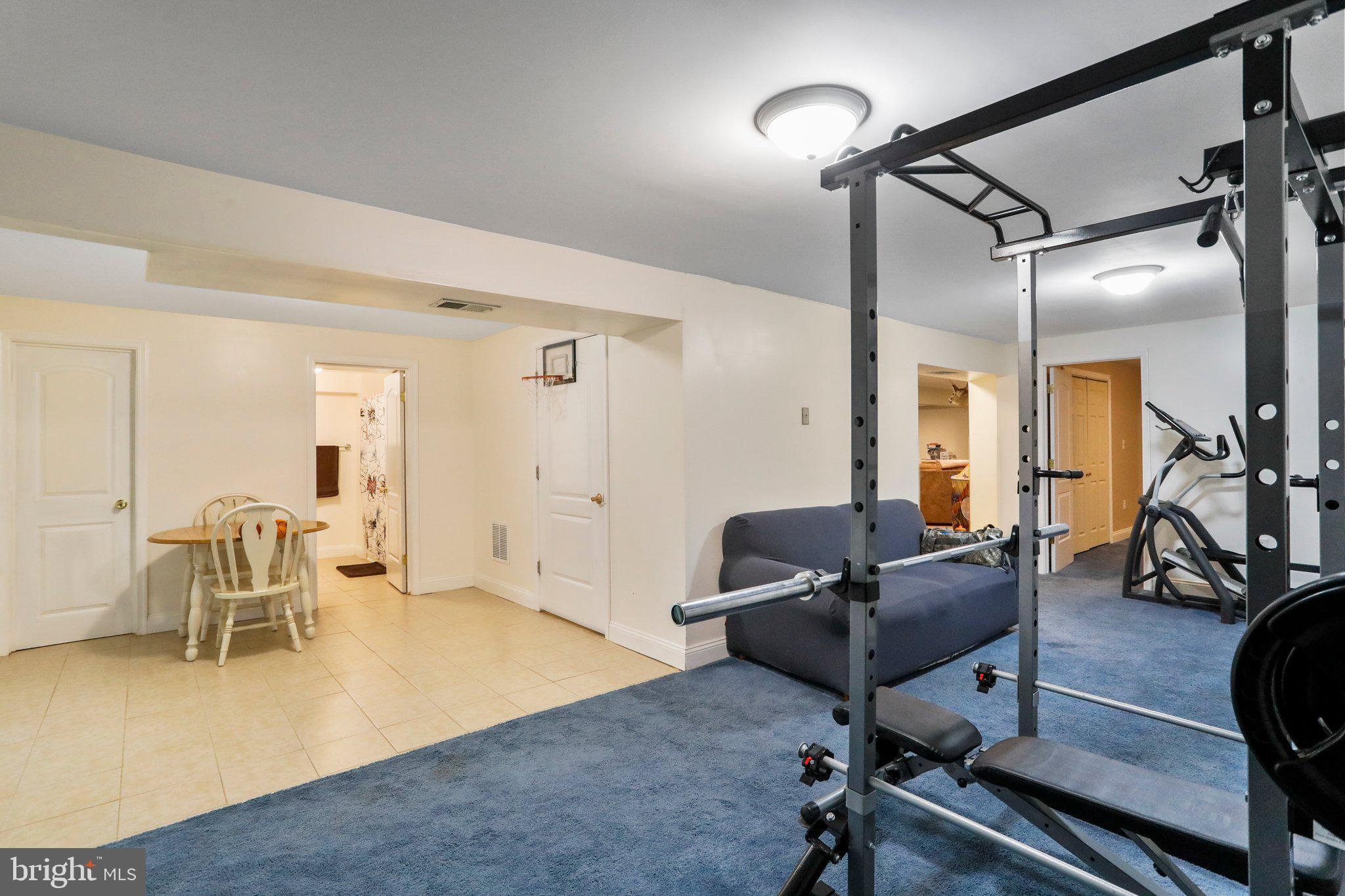 WOLF KNOB - Residential