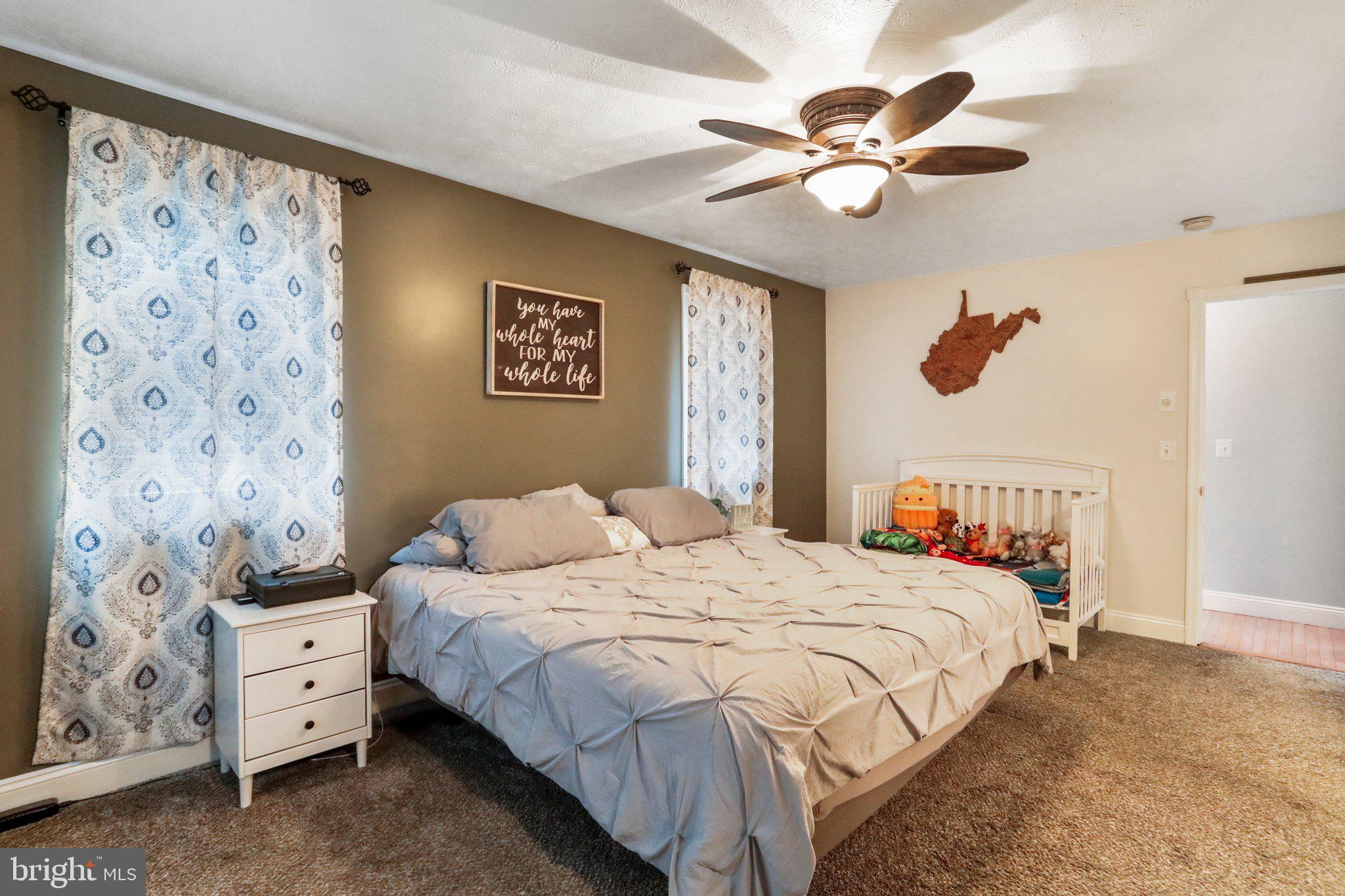 WOLF KNOB - Residential