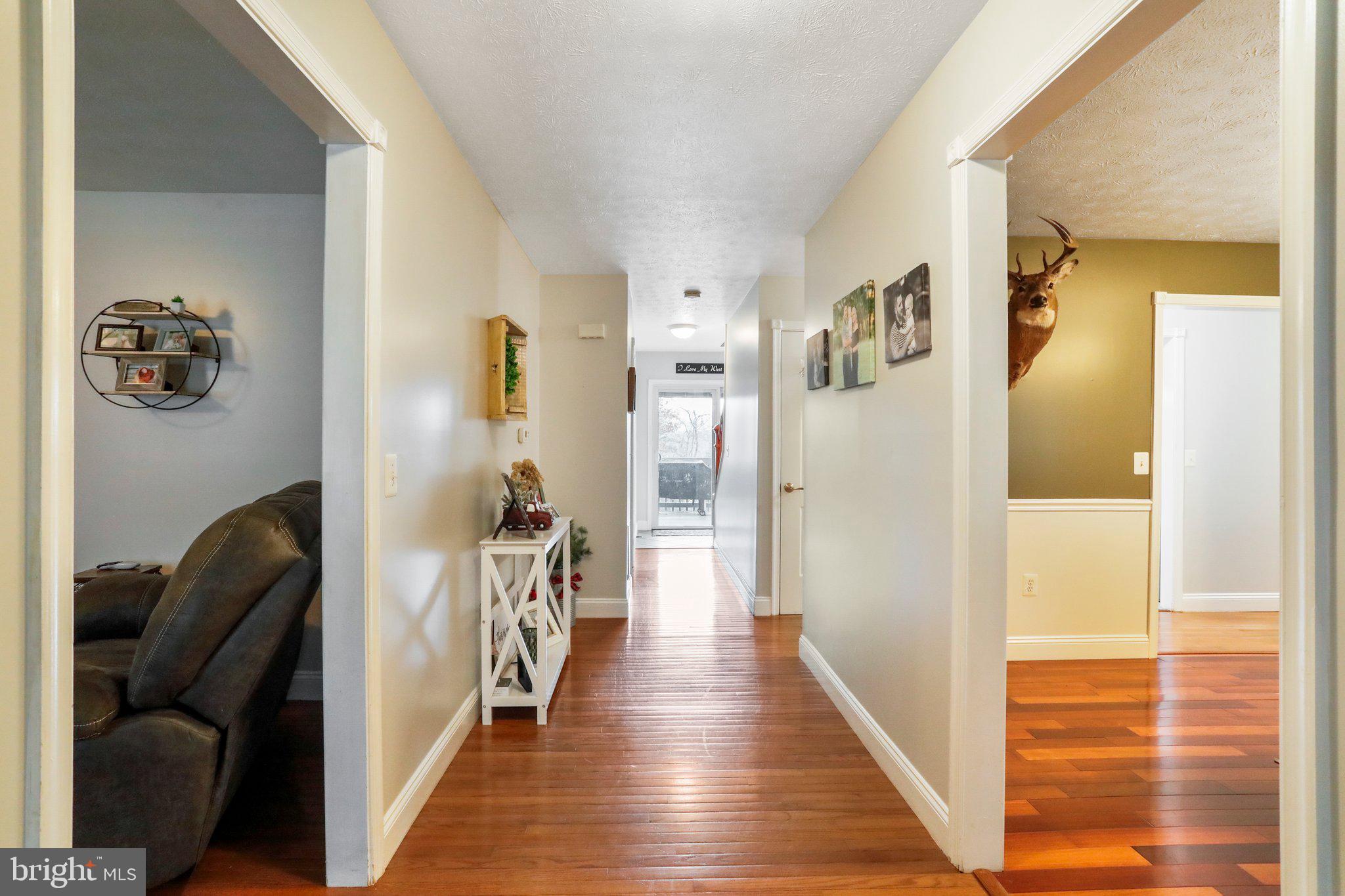 WOLF KNOB - Residential