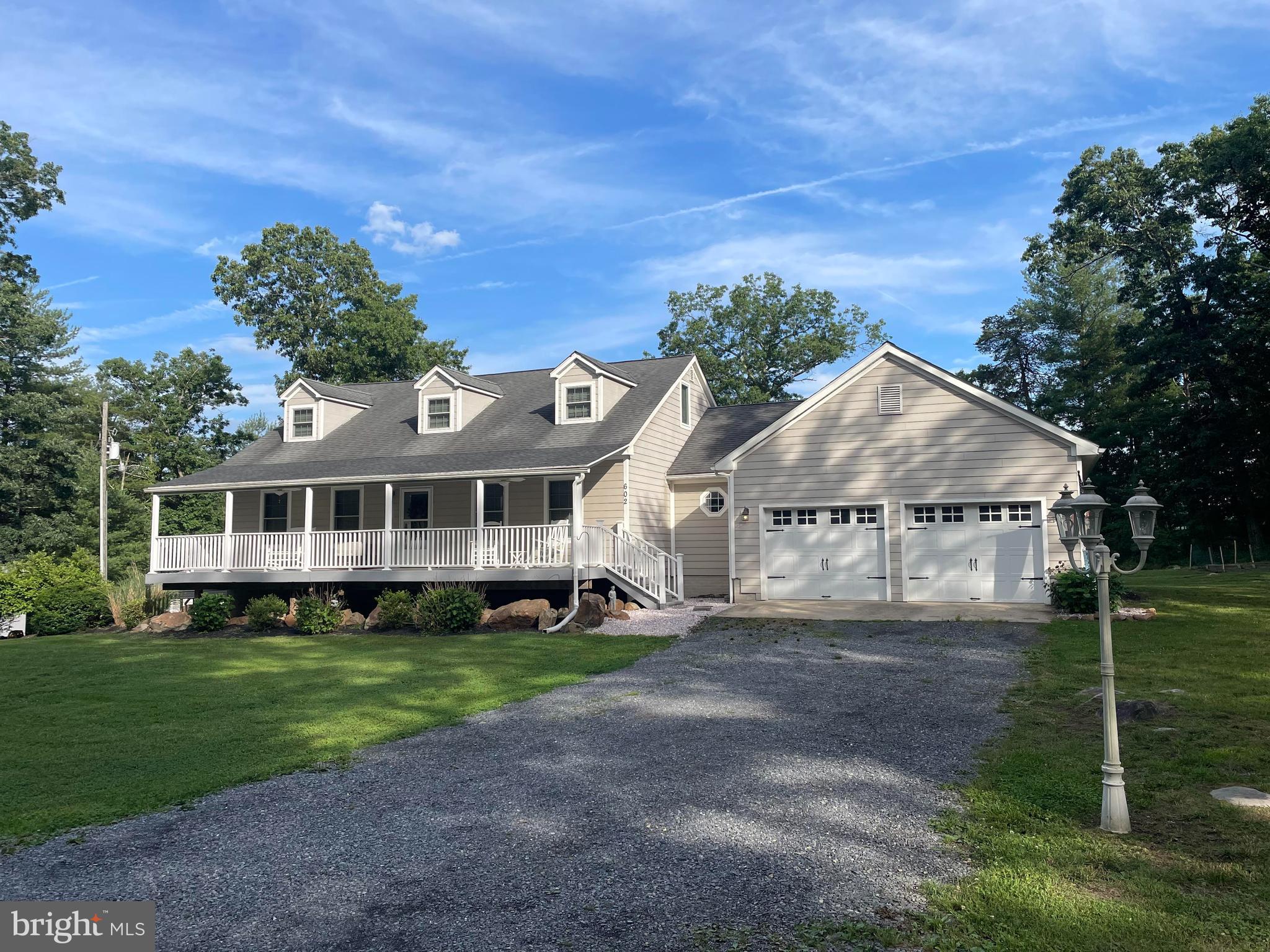 WOLF KNOB - Residential