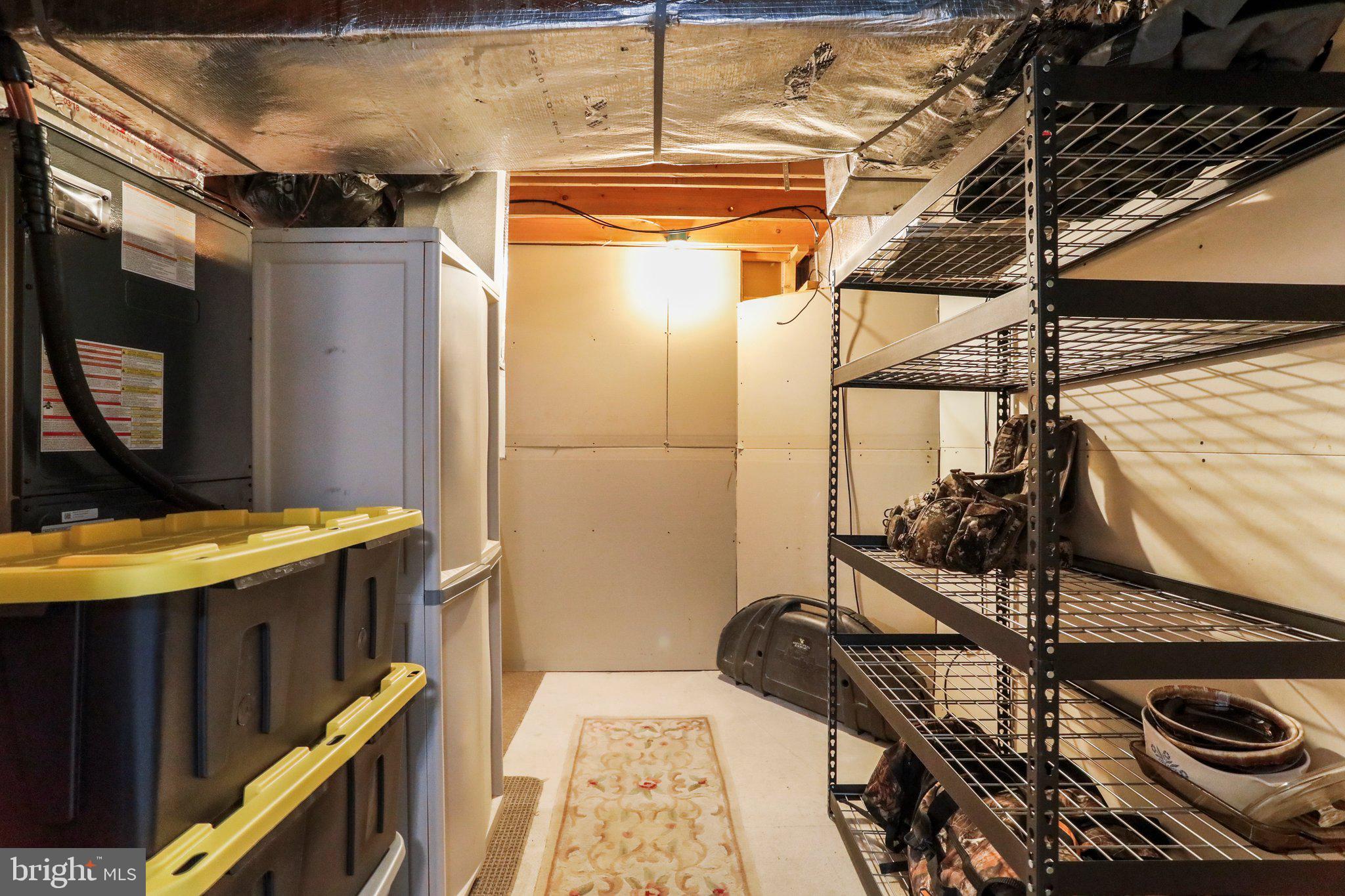 WOLF KNOB - Residential