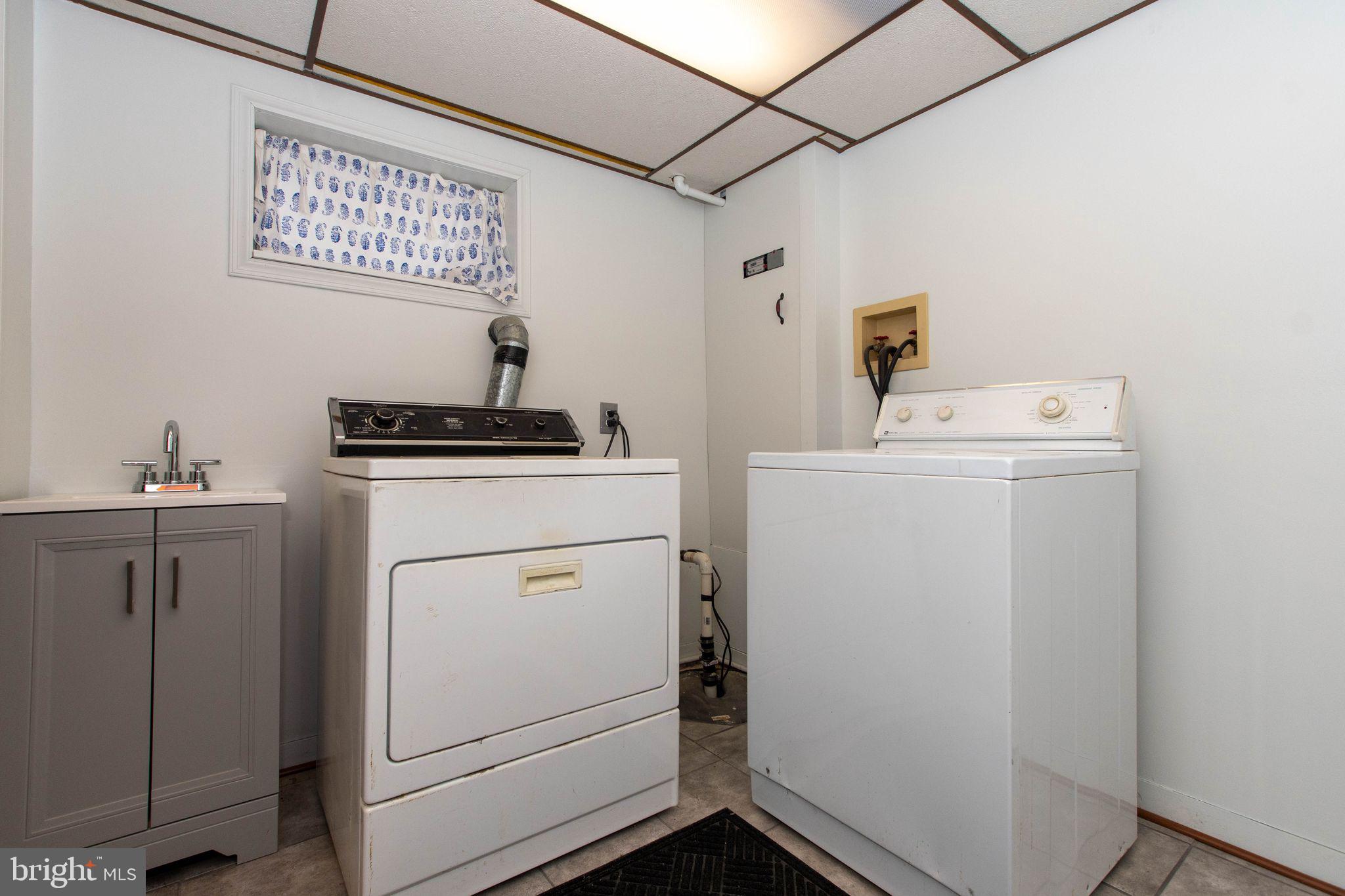 ROSEDALE - Residential