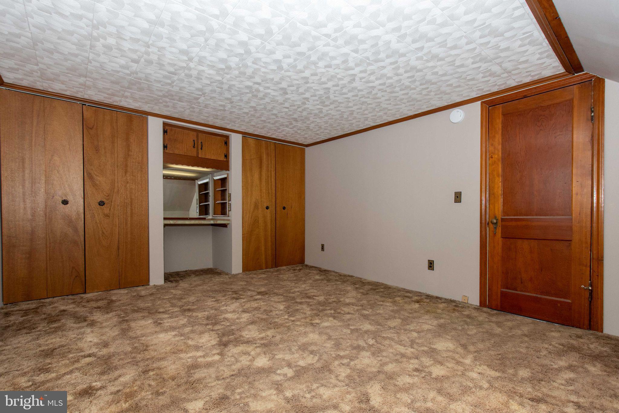 ROSEDALE - Residential