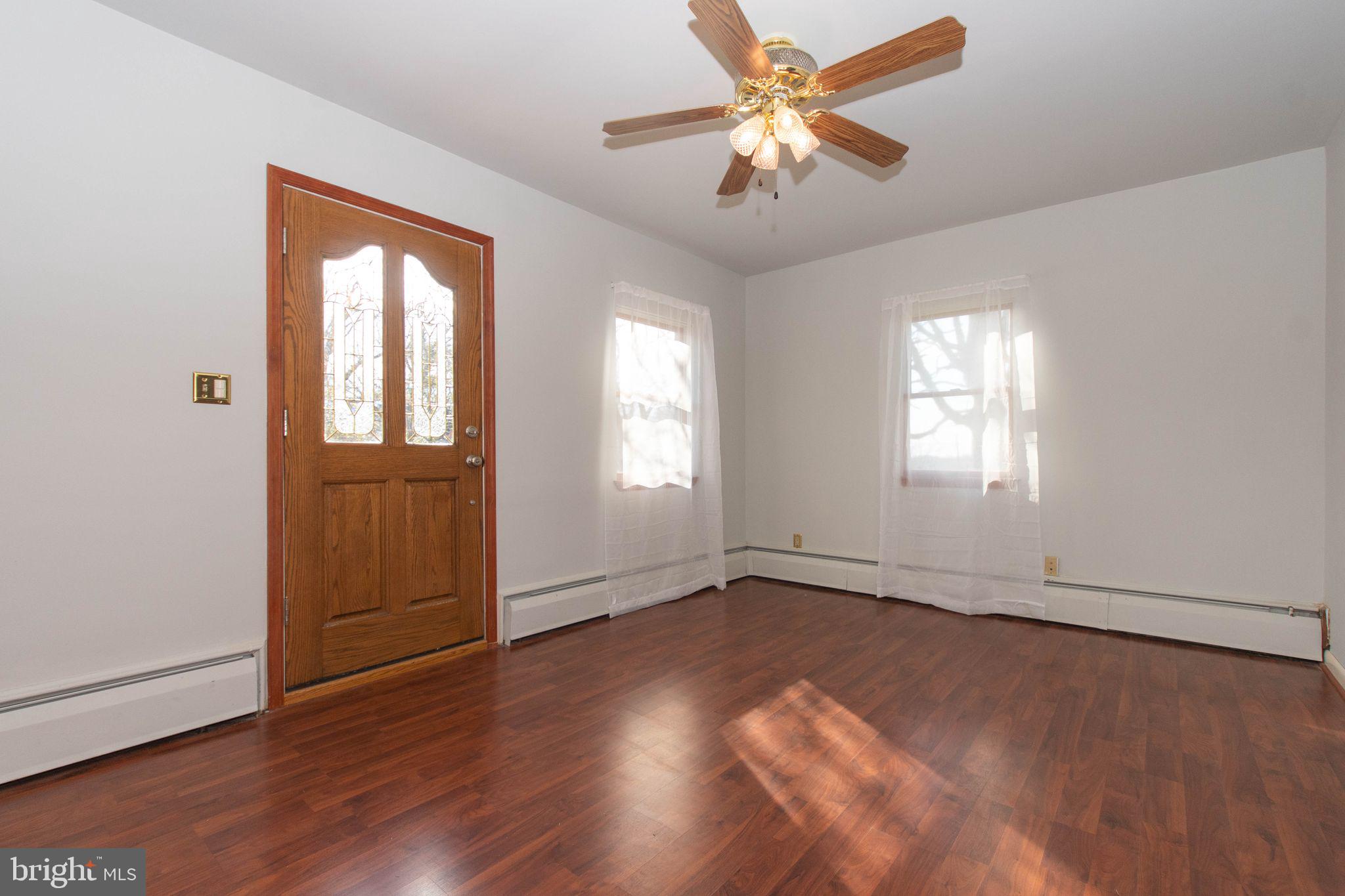 ROSEDALE - Residential