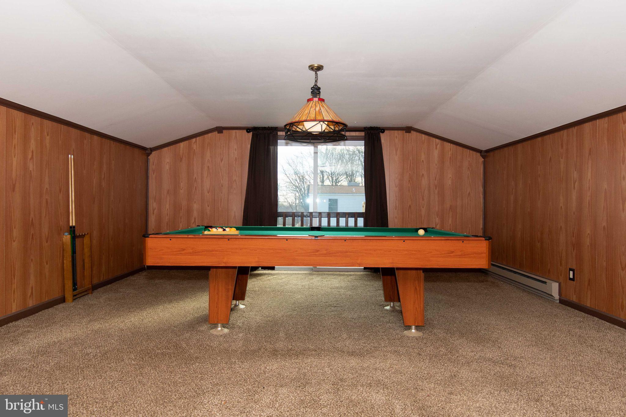 ROSEDALE - Residential