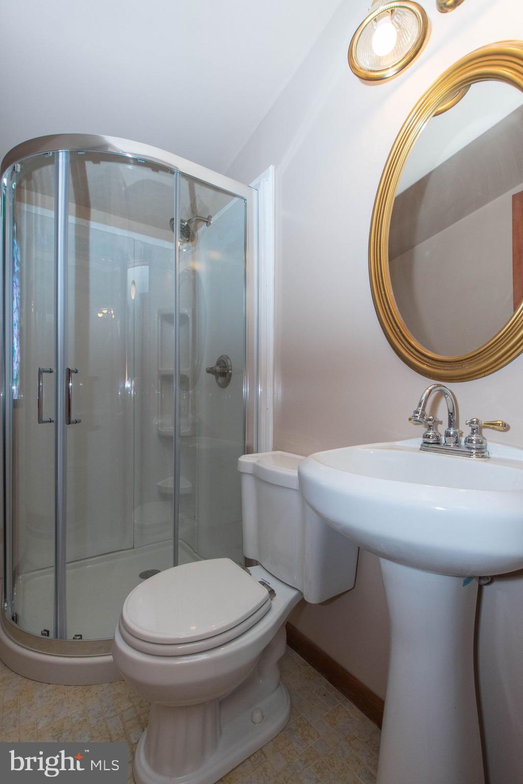 ROSEDALE - Residential