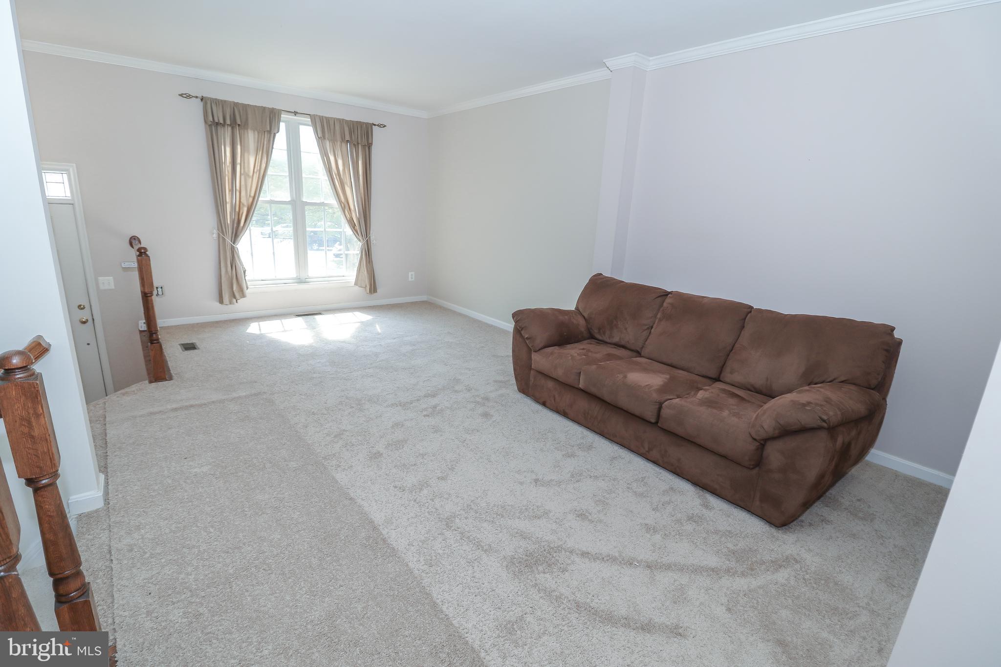 SOUTH RIDING - Residential Lease