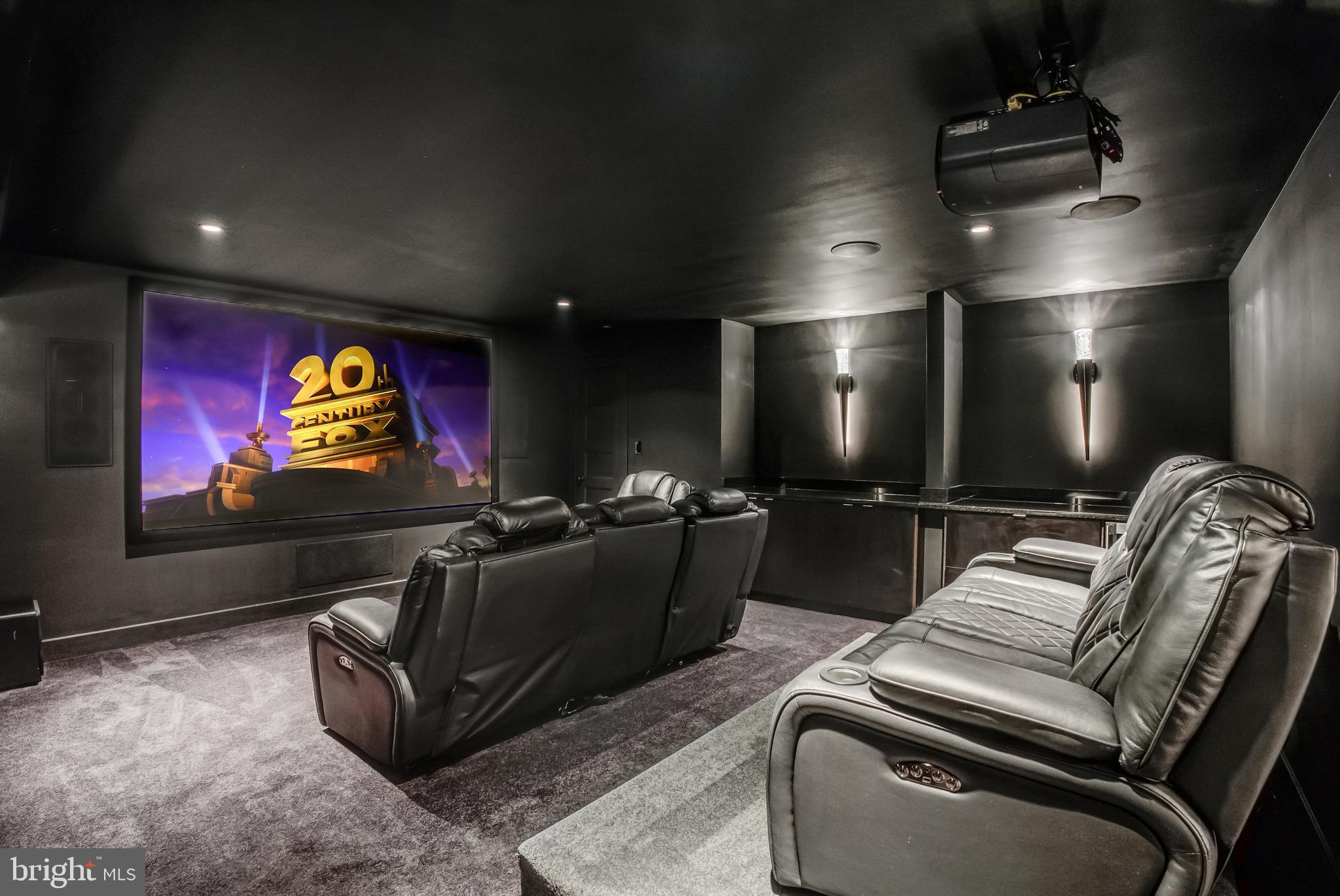 PT ROCKVILLE OUT RES - Residential