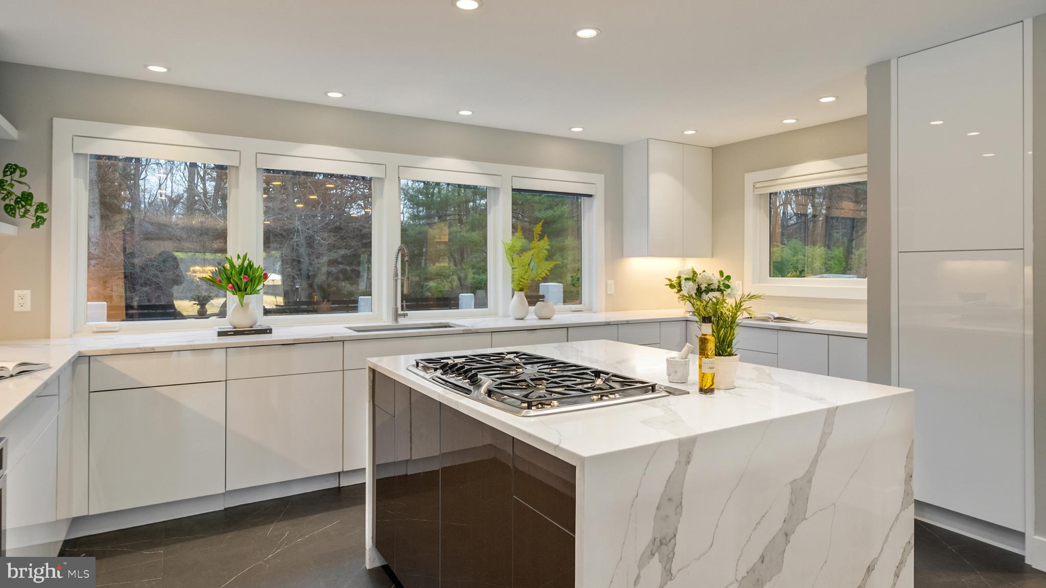 PT ROCKVILLE OUT RES - Residential