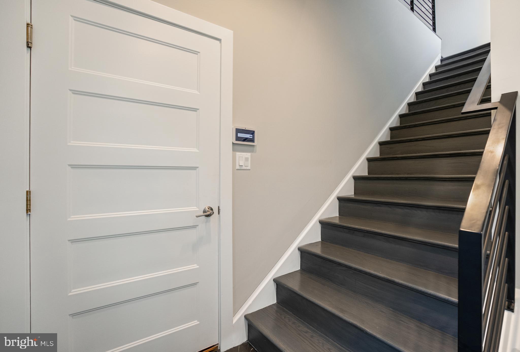 PT ROCKVILLE OUT RES - Residential