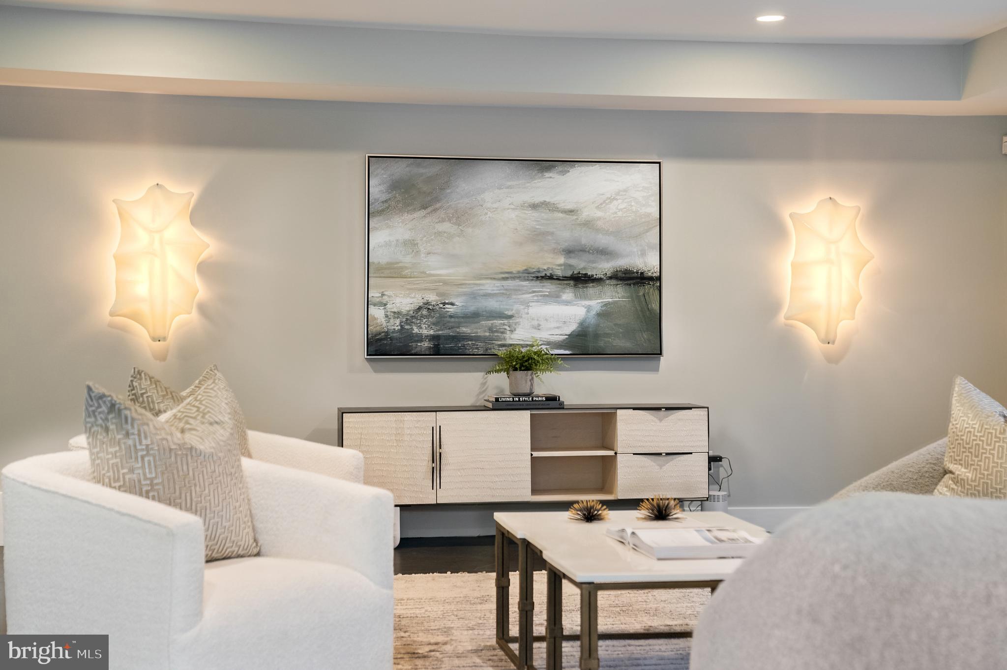 PT ROCKVILLE OUT RES - Residential