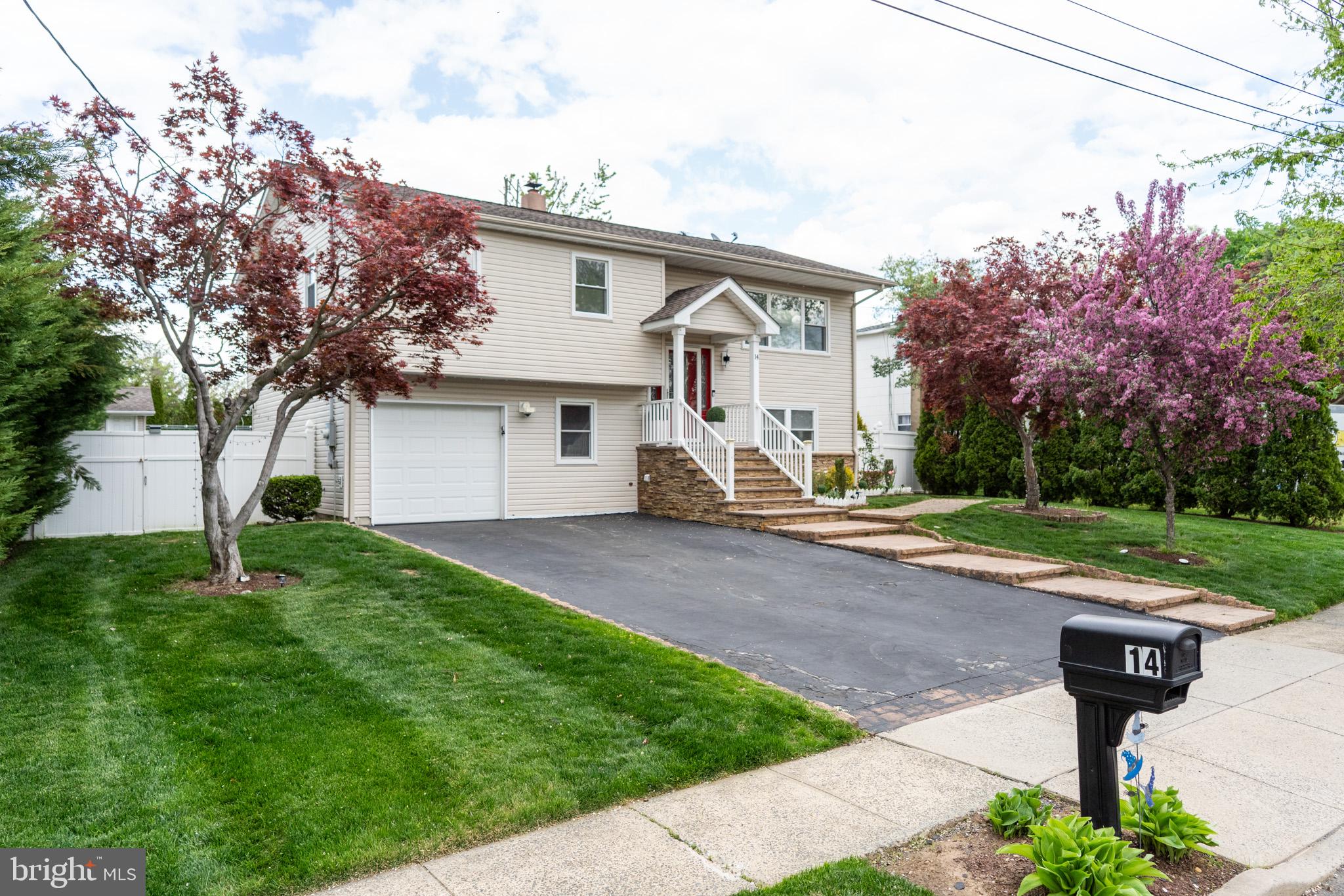 14 HOPATCONG DRIVE