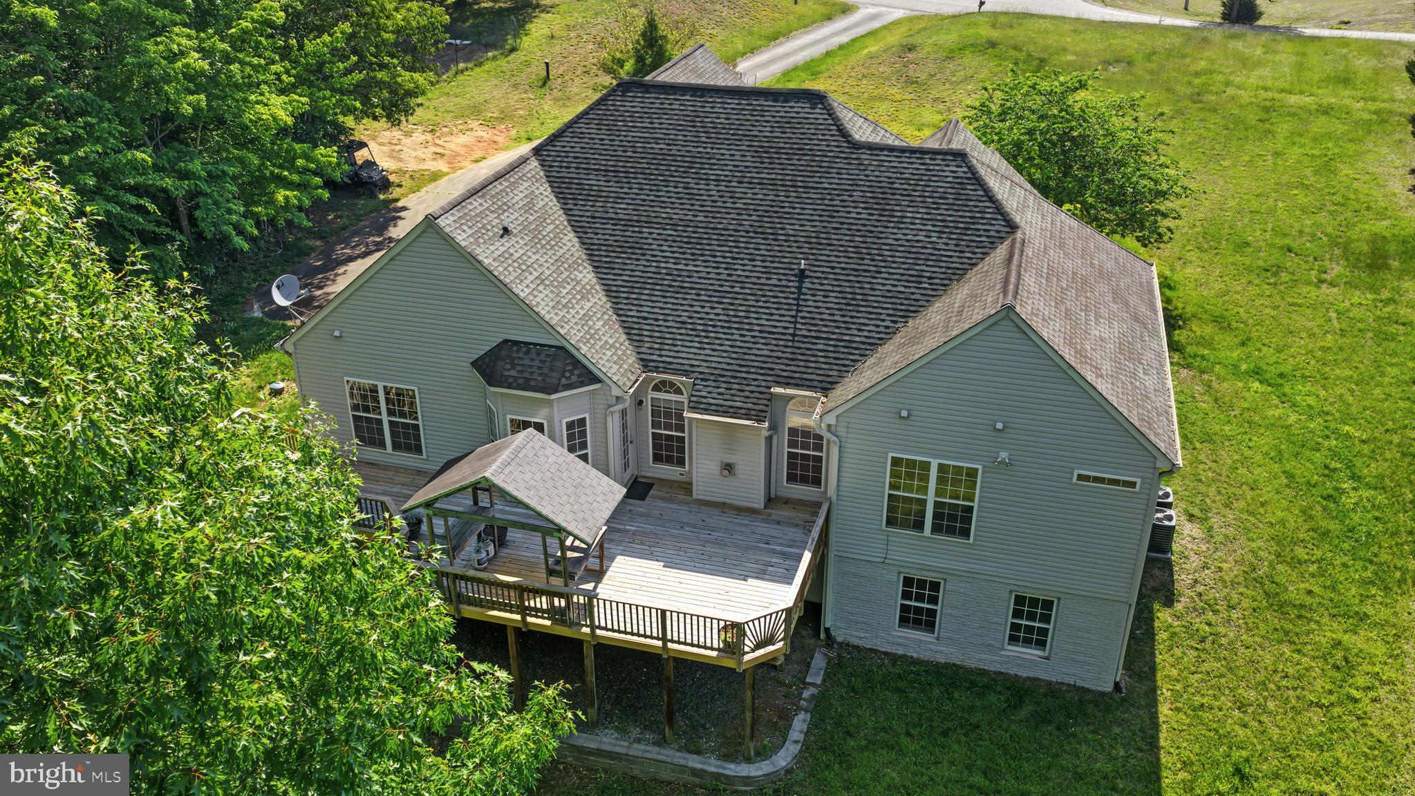 WELLINGTON CHASE ON THE RAPPAHANNOCK - Residential