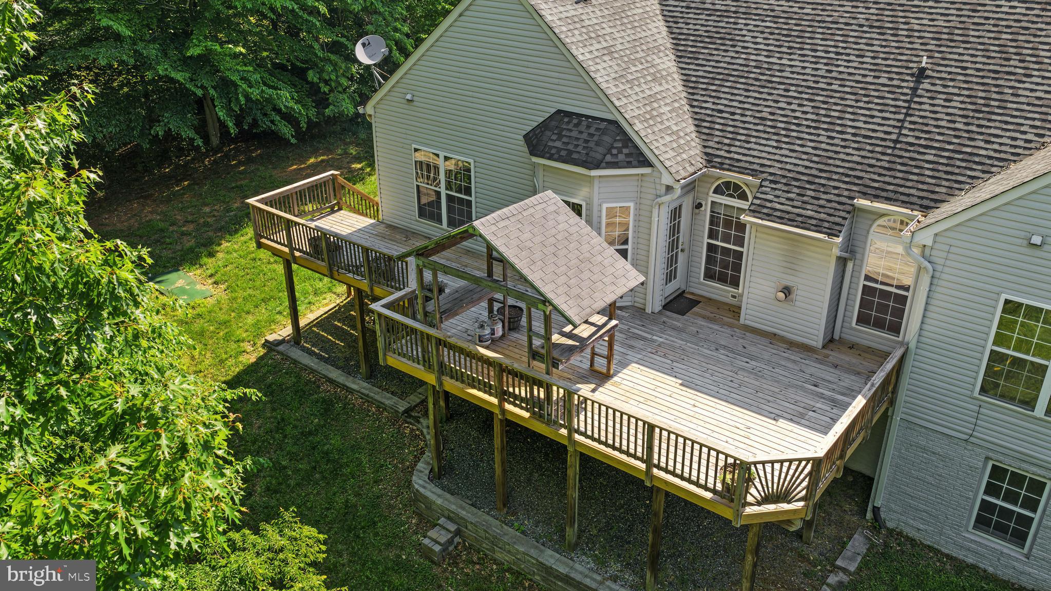 WELLINGTON CHASE ON THE RAPPAHANNOCK - Residential
