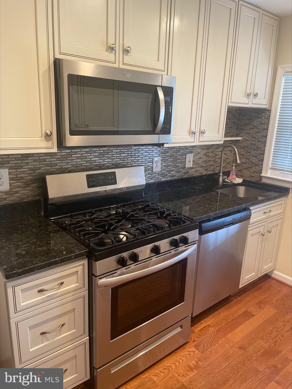 DUNDALK - Residential Lease