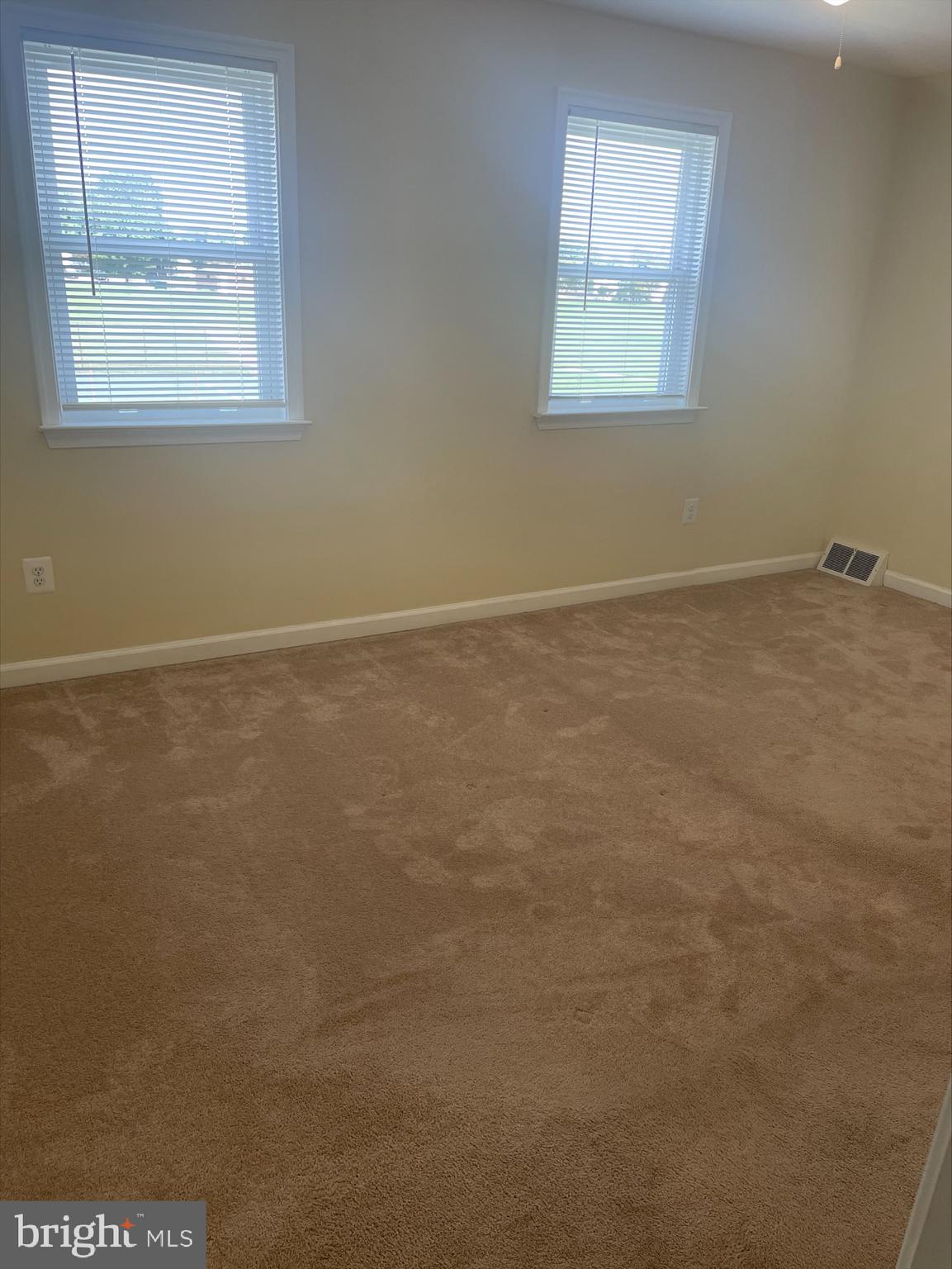 DUNDALK - Residential Lease