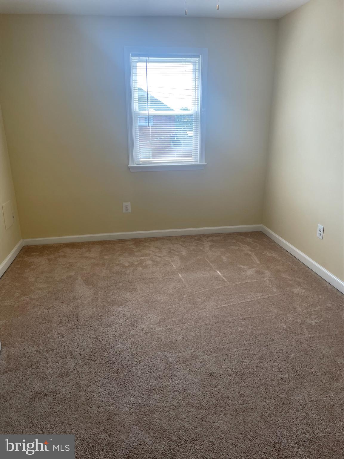 DUNDALK - Residential Lease