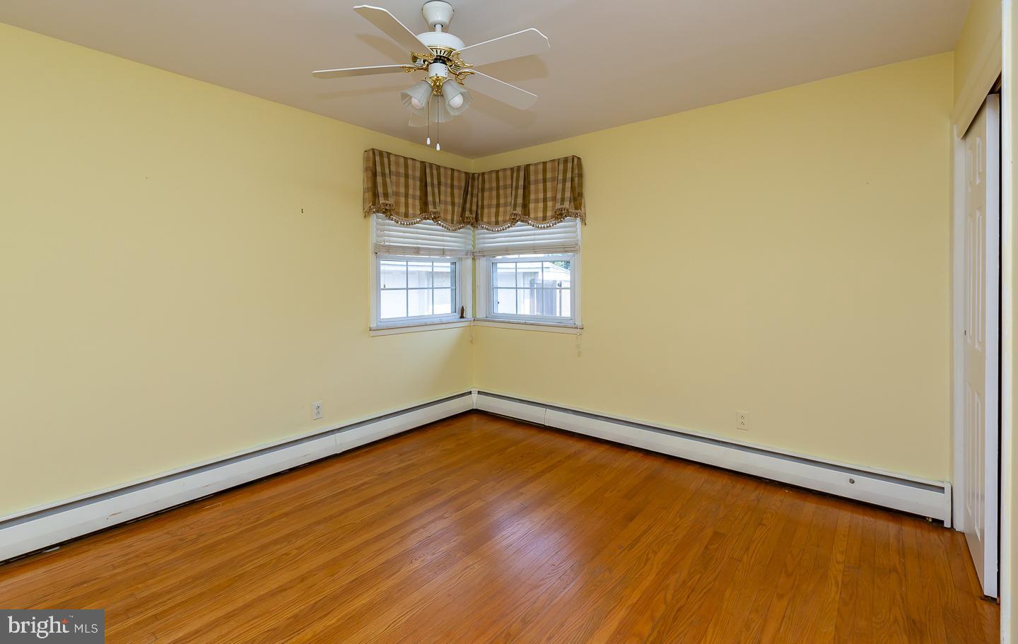 MERWOOD PARK - Residential Lease