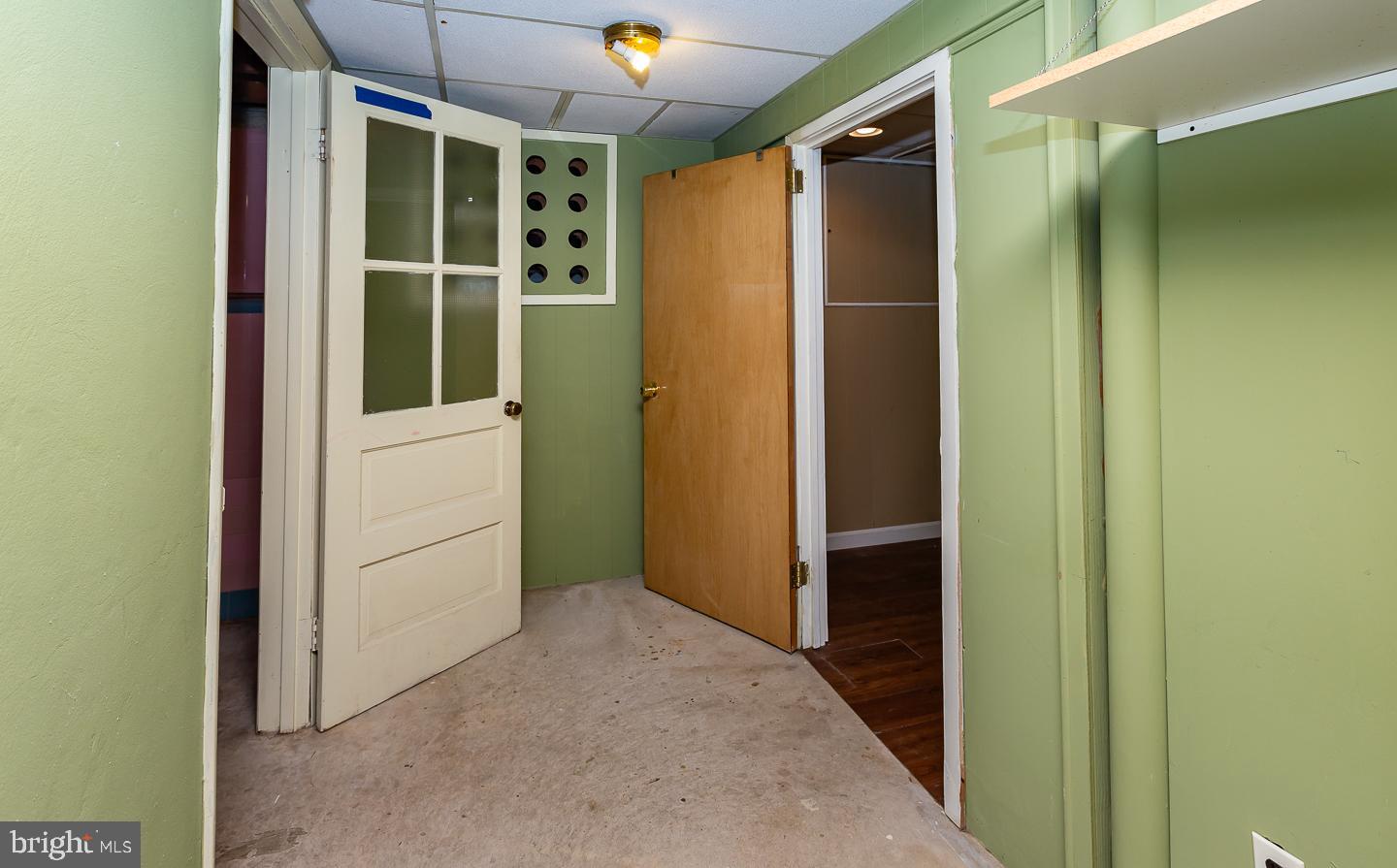 MERWOOD PARK - Residential Lease