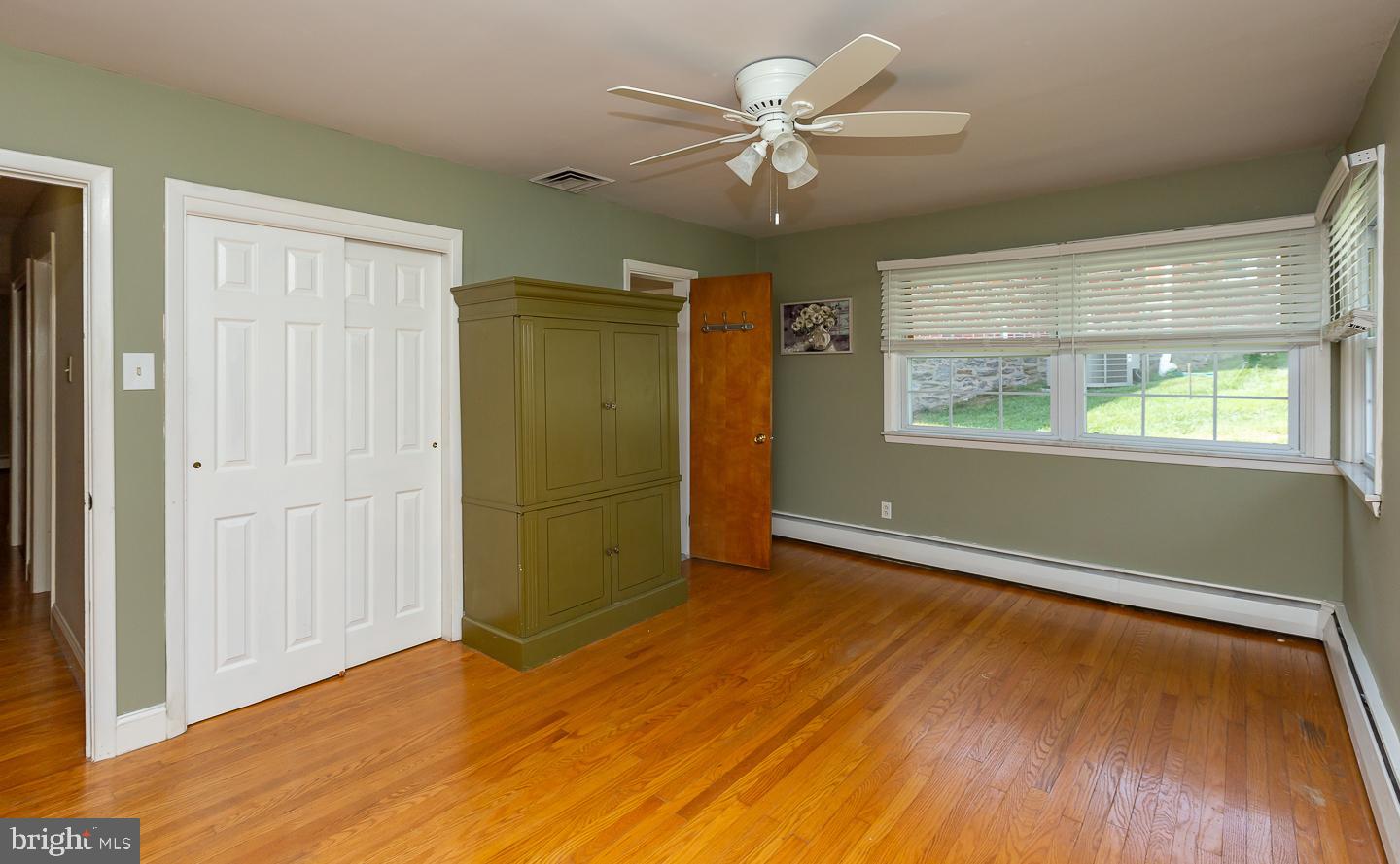 MERWOOD PARK - Residential Lease