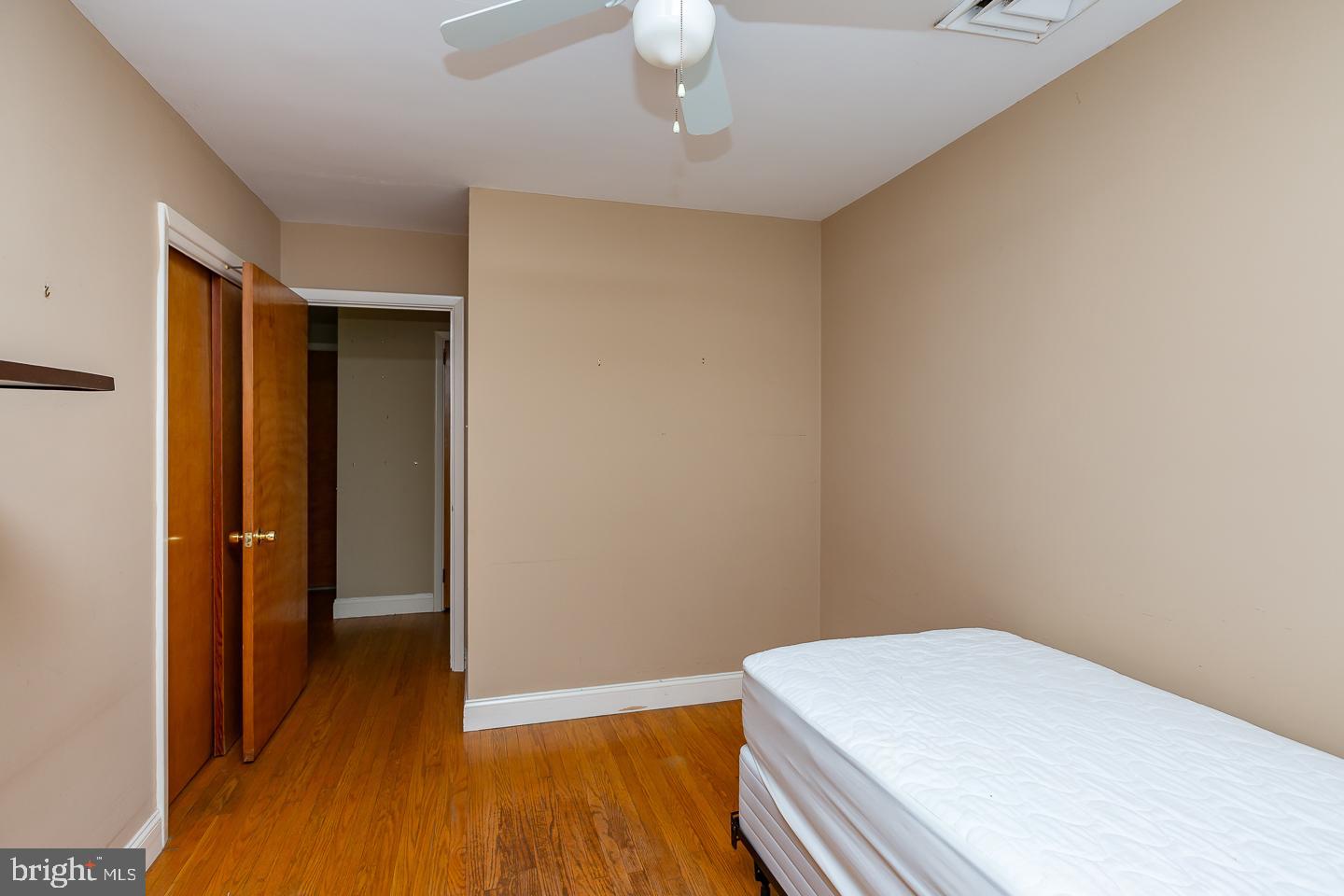 MERWOOD PARK - Residential Lease