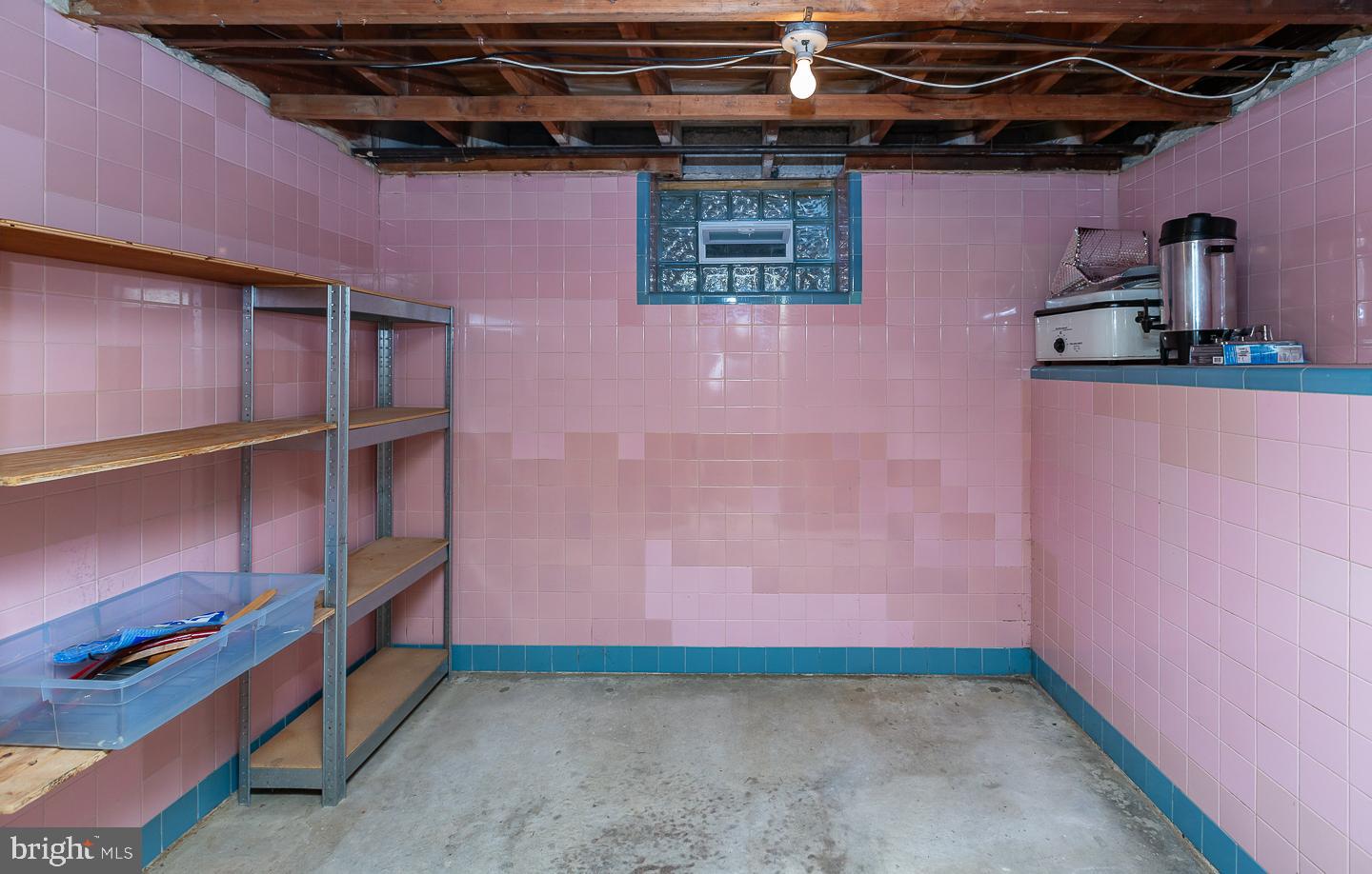 MERWOOD PARK - Residential Lease