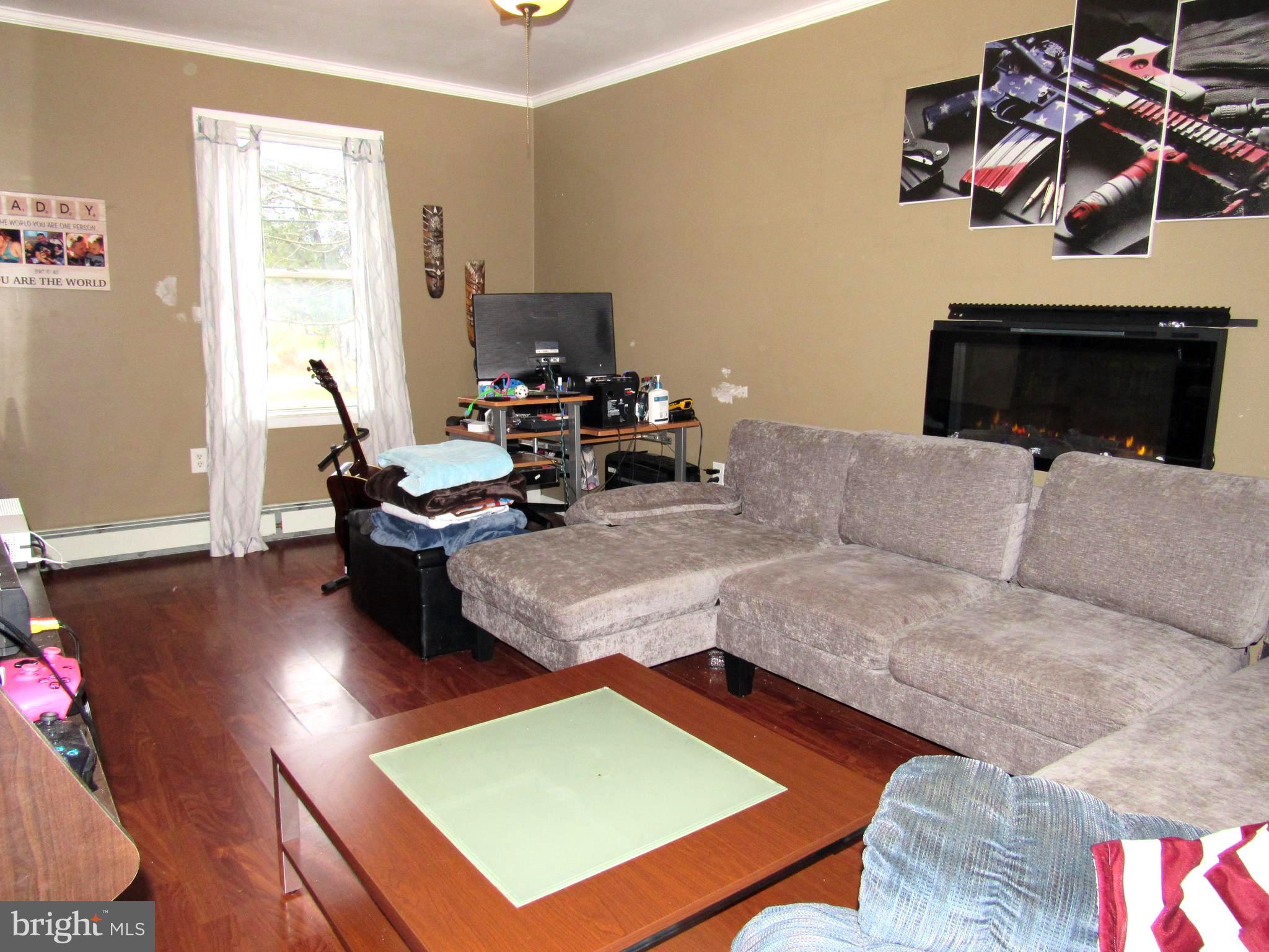 PERRY COUNTY - Residential