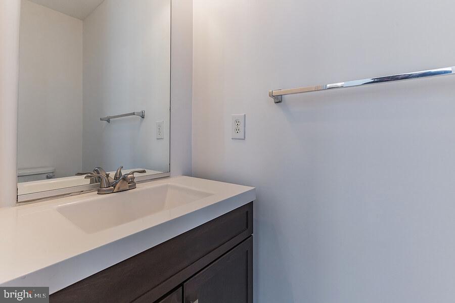 BELLEHAVEN ESTATES - Residential Lease