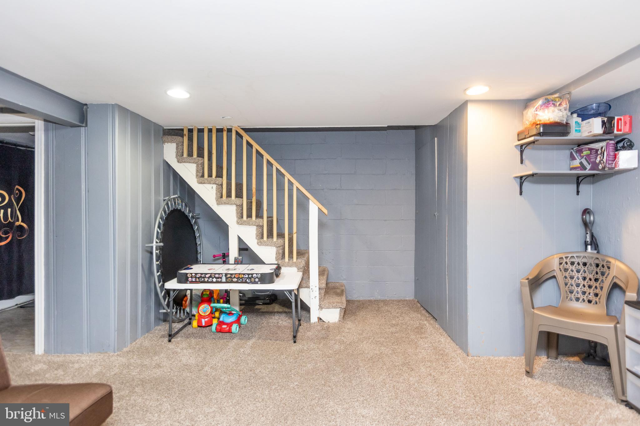 NORTHWOOD - Residential