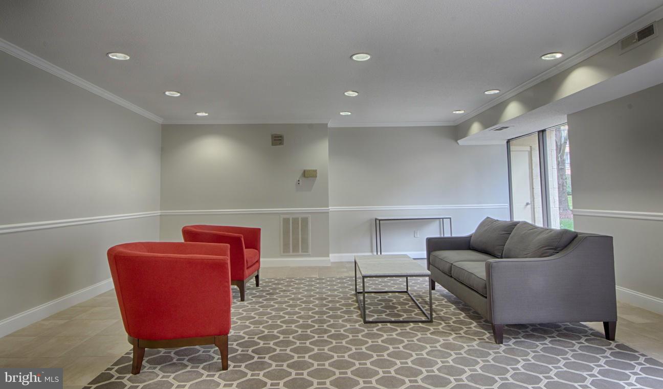 LAFAYETTE PARK - Residential