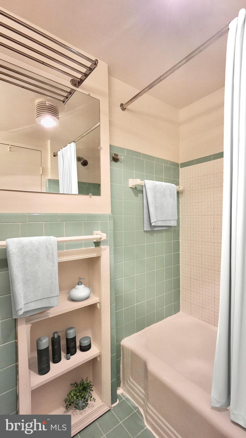 GROSVENOR PARK - Residential