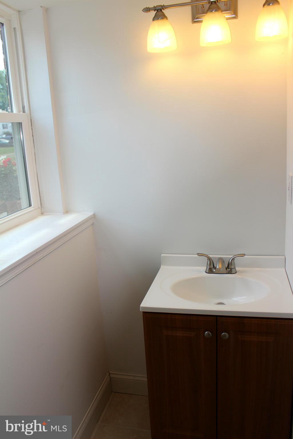 LYNNE ACRES - Residential