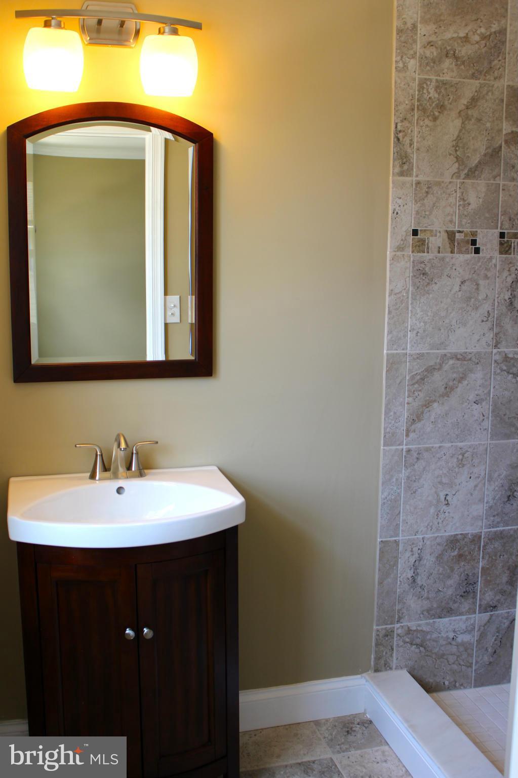 LYNNE ACRES - Residential