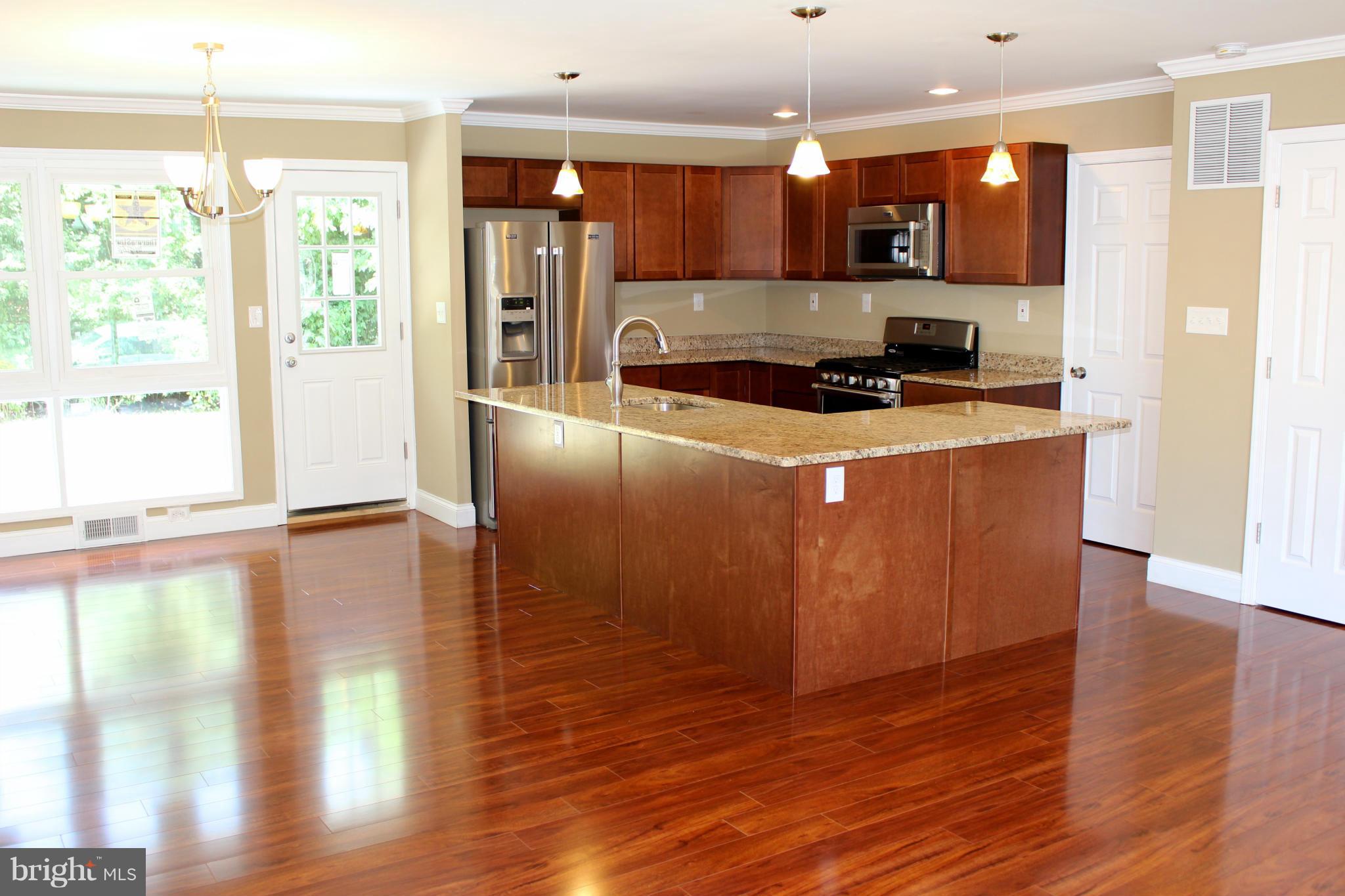 LYNNE ACRES - Residential