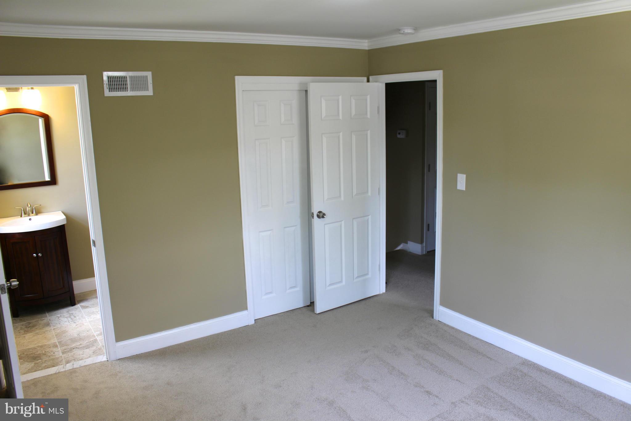 LYNNE ACRES - Residential