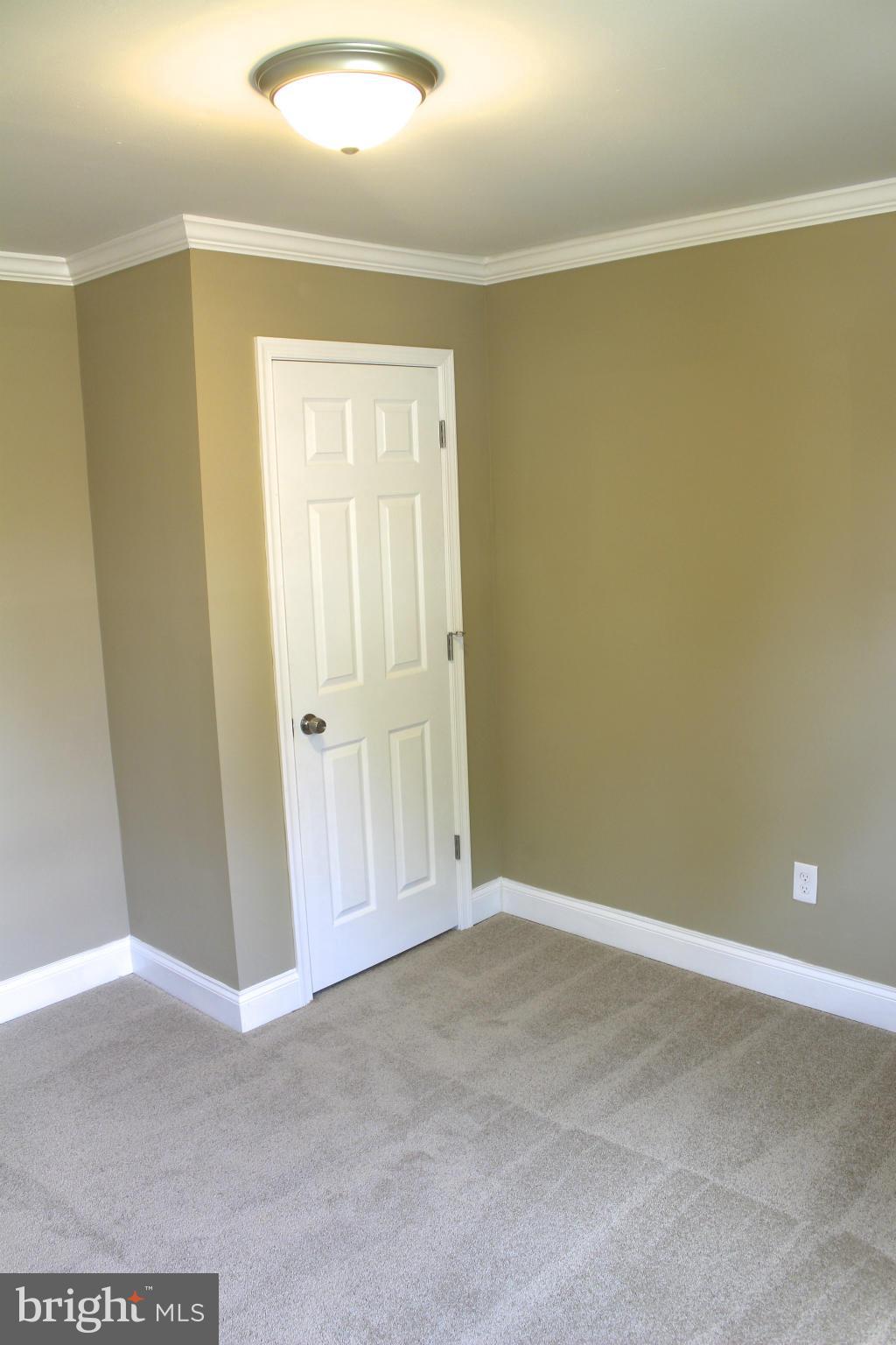 LYNNE ACRES - Residential