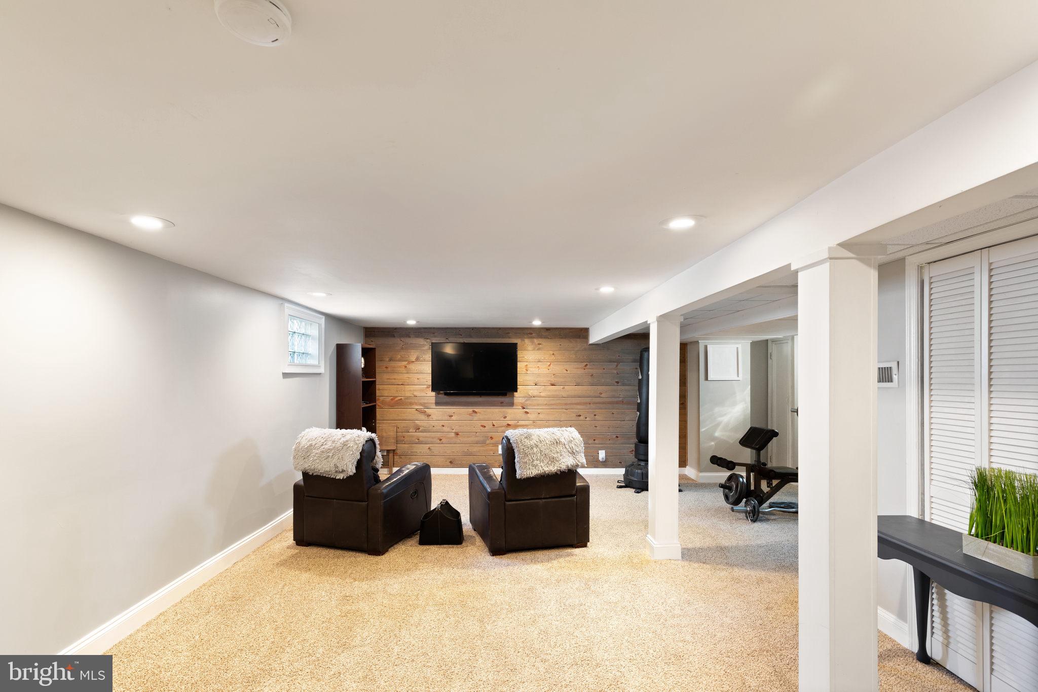 PARKVILLE - Residential