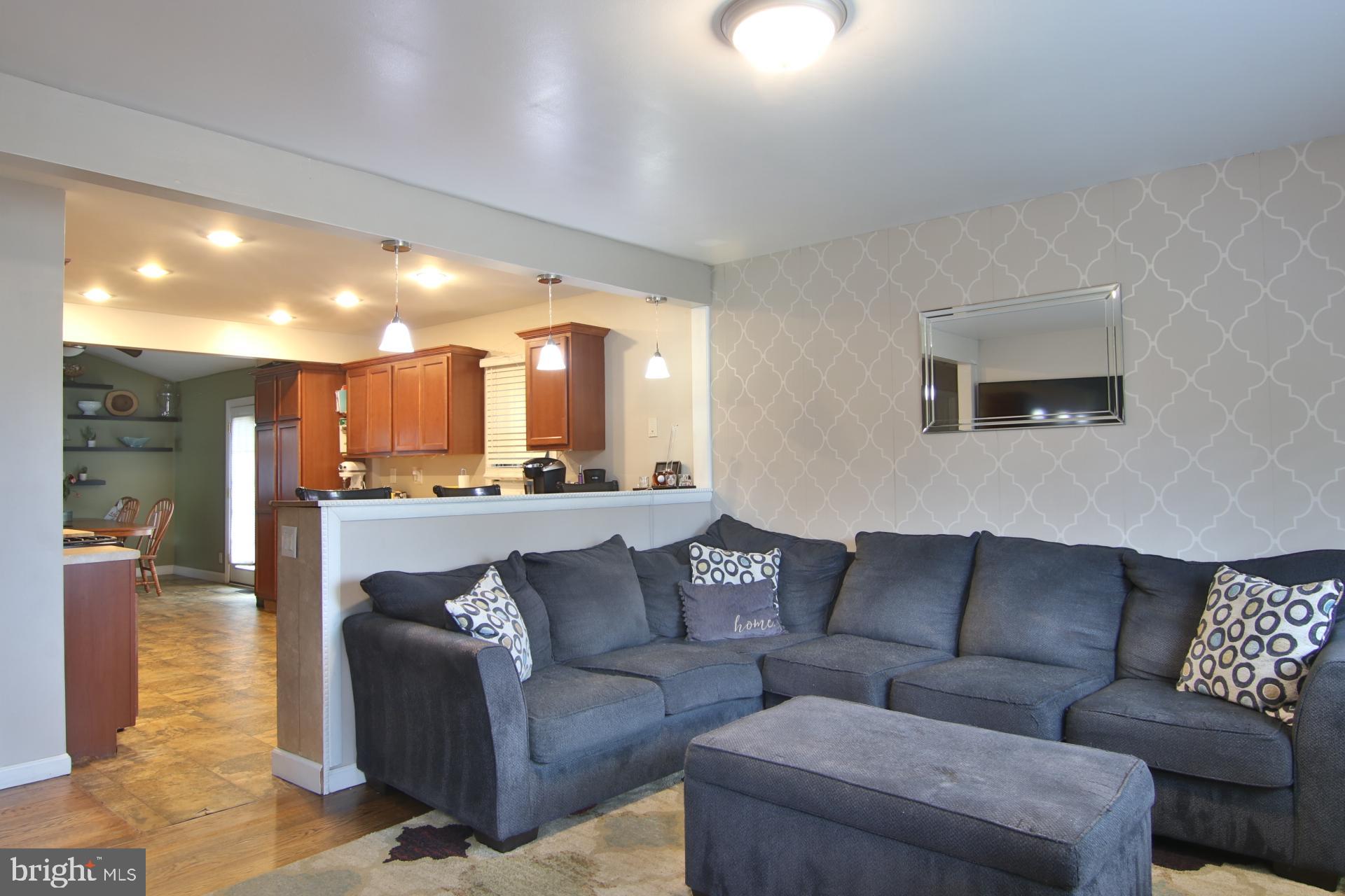 GLEN BURNIE PARK - Residential