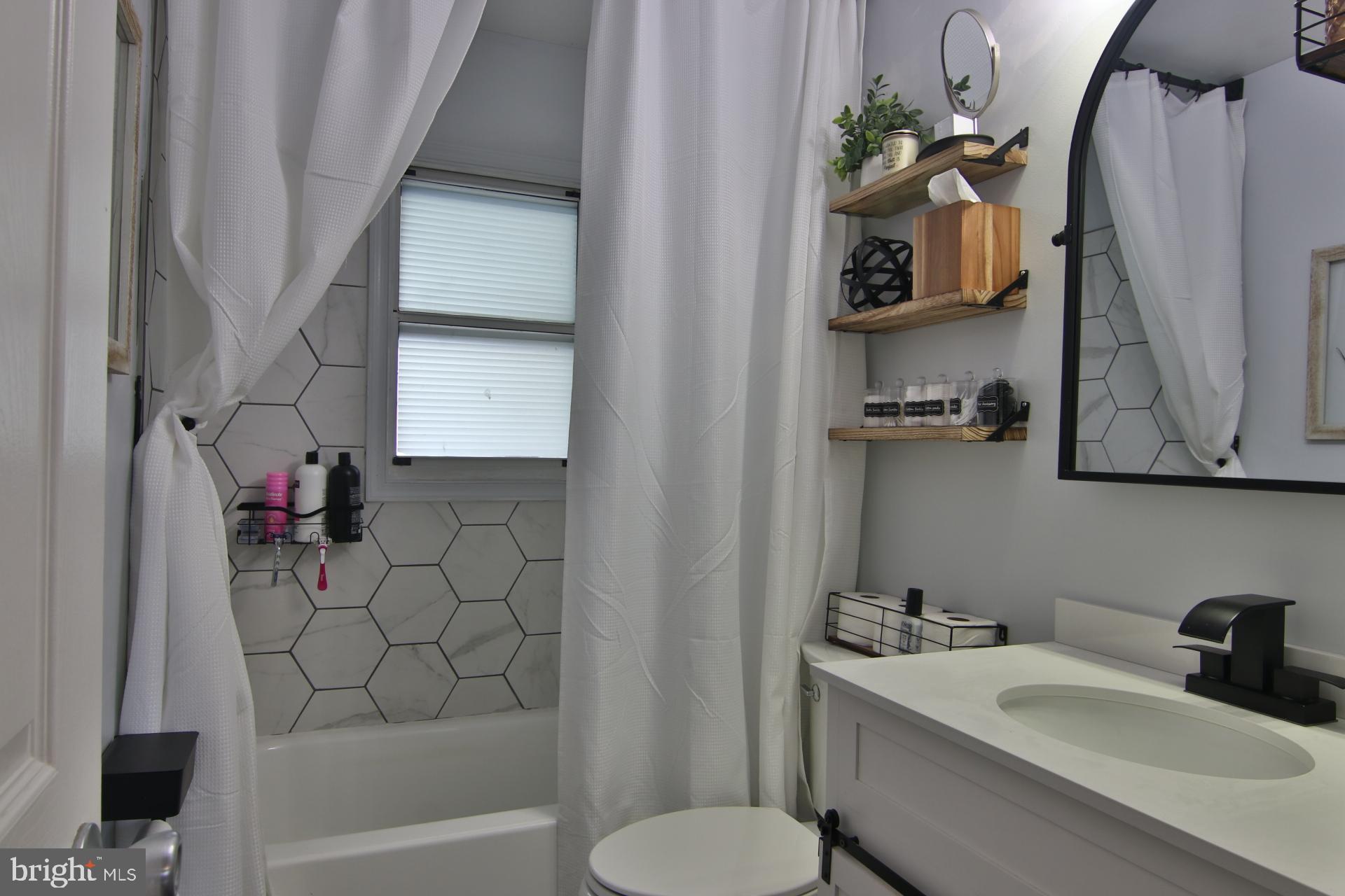 GLEN BURNIE PARK - Residential